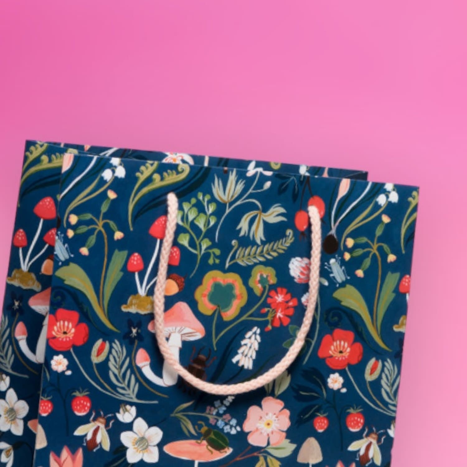 Blue Forest Gift Bag - Large 0723 - Q323