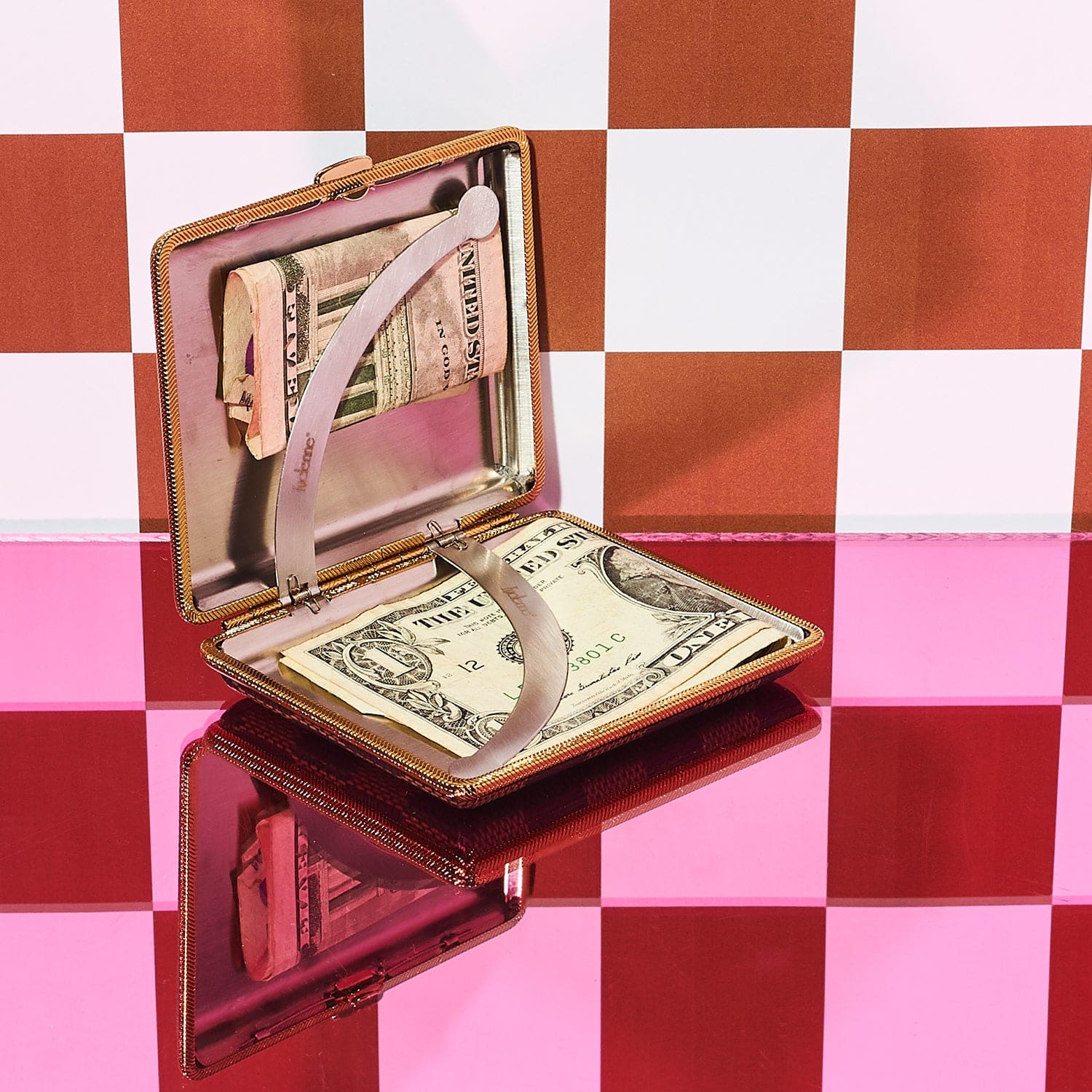 Brown Check Cigarette Case 2269 0922 - Q322 - Q4ecomm22