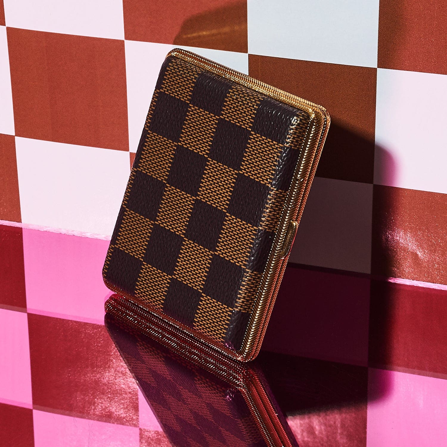 Brown Check Cigarette Case 2269 0922 - Q322 - Q4ecomm22