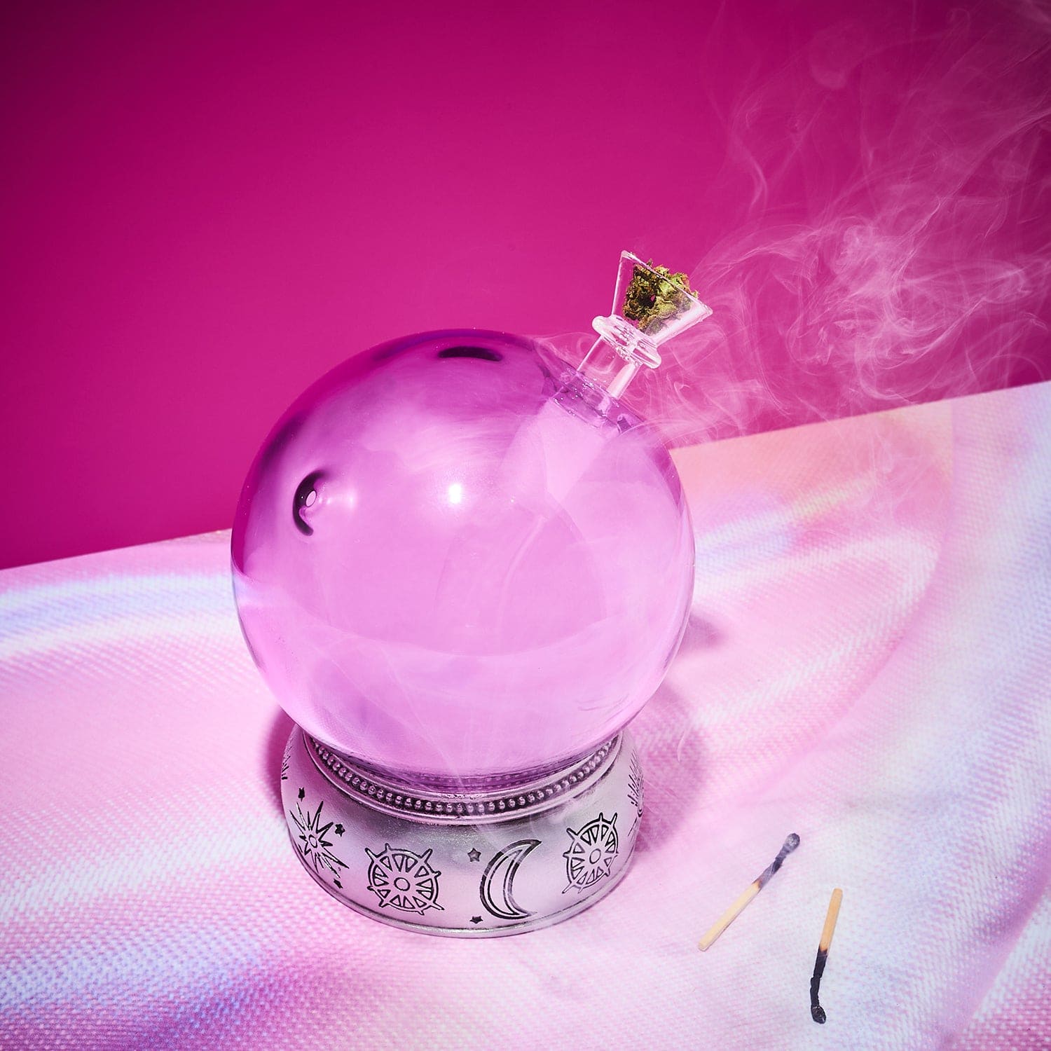 Canna Style Crystal Ball Bong Aesthetic Bong - Smoke