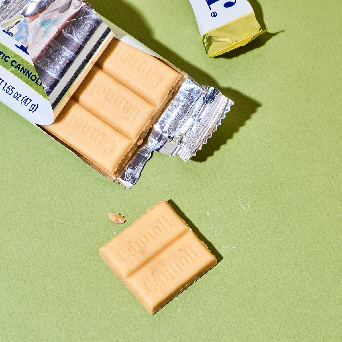 Cannoli Candy Bar | Friends Nyc Brooklyn Ny