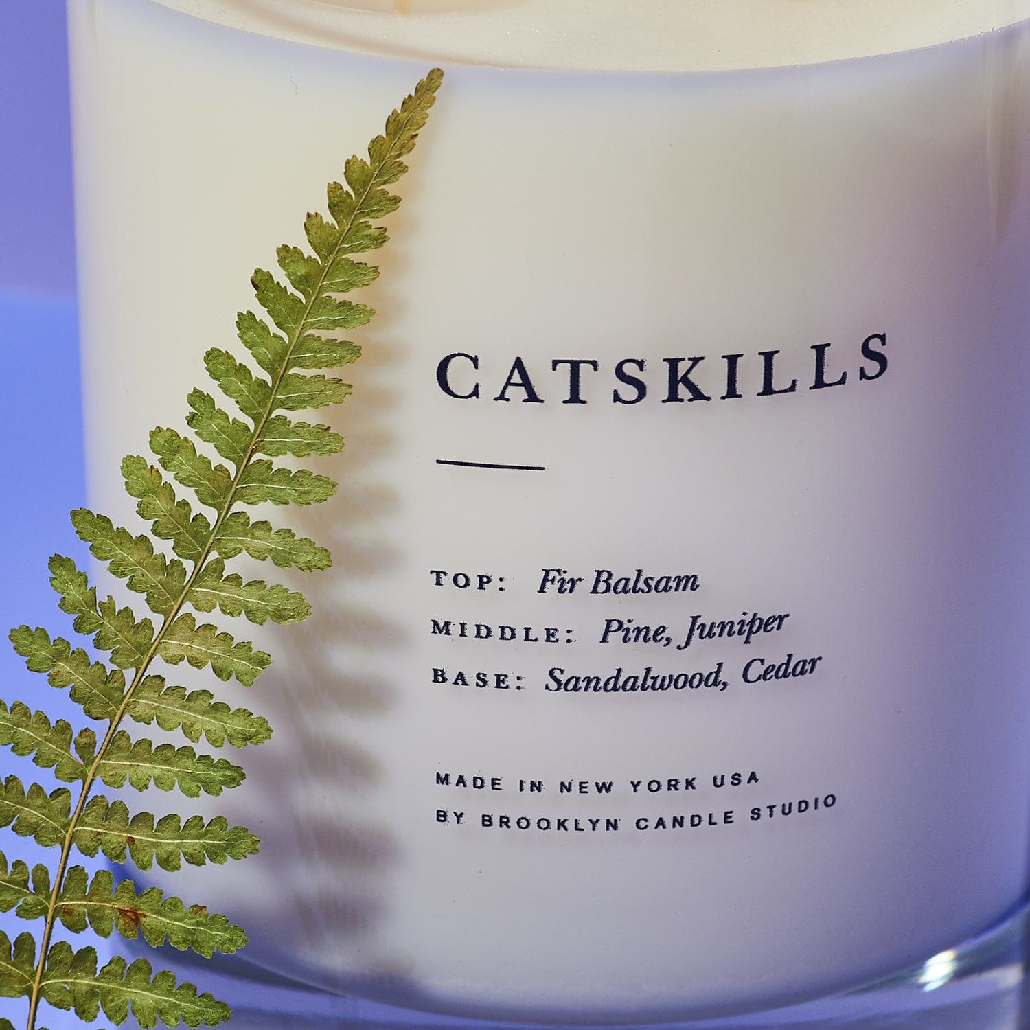 Escapist Candle 13 Oz Bcs Catskills Es009 1022 - Candle -