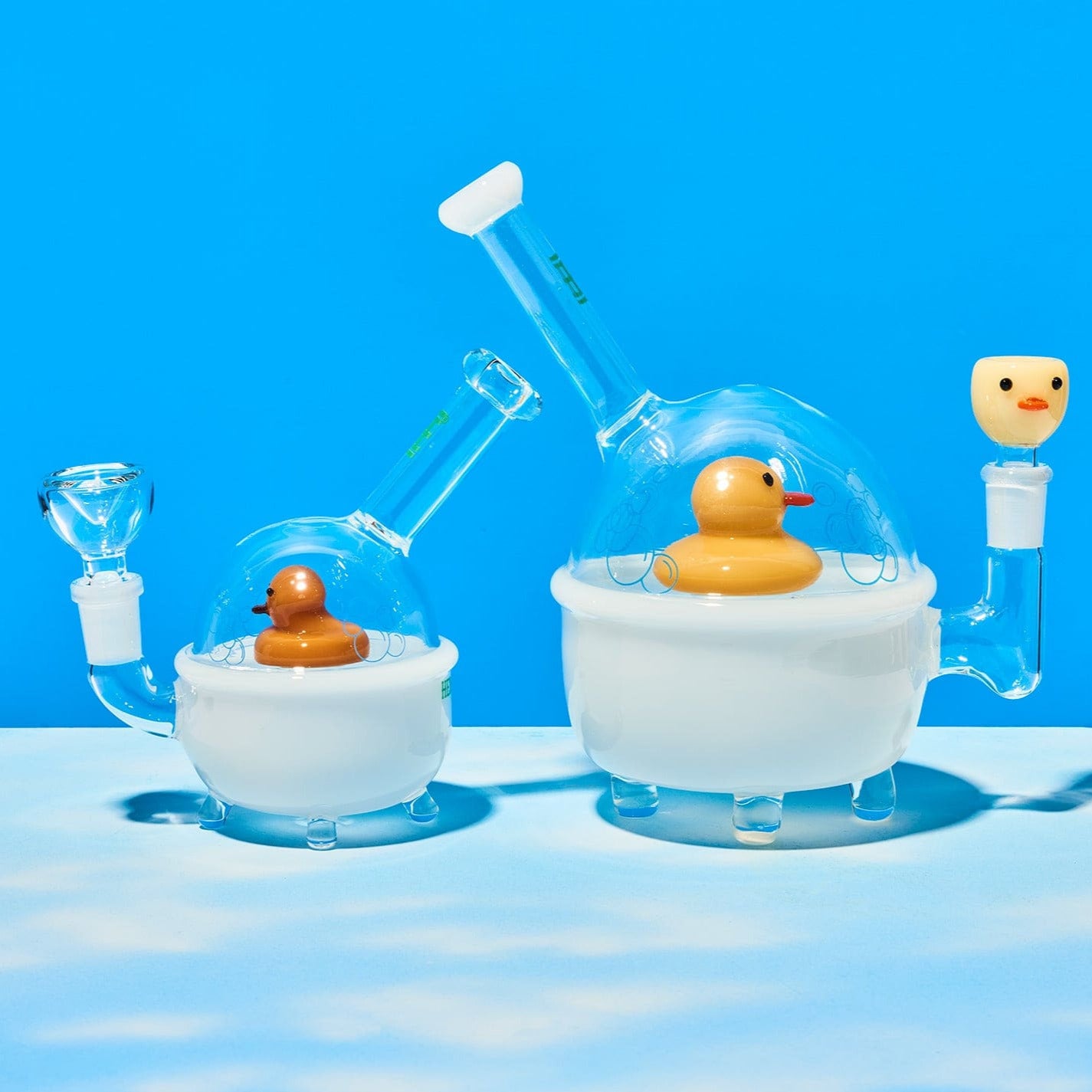 Ducky Bubbler Bong Aesthetic Bong - Smoke - Animal Novelty