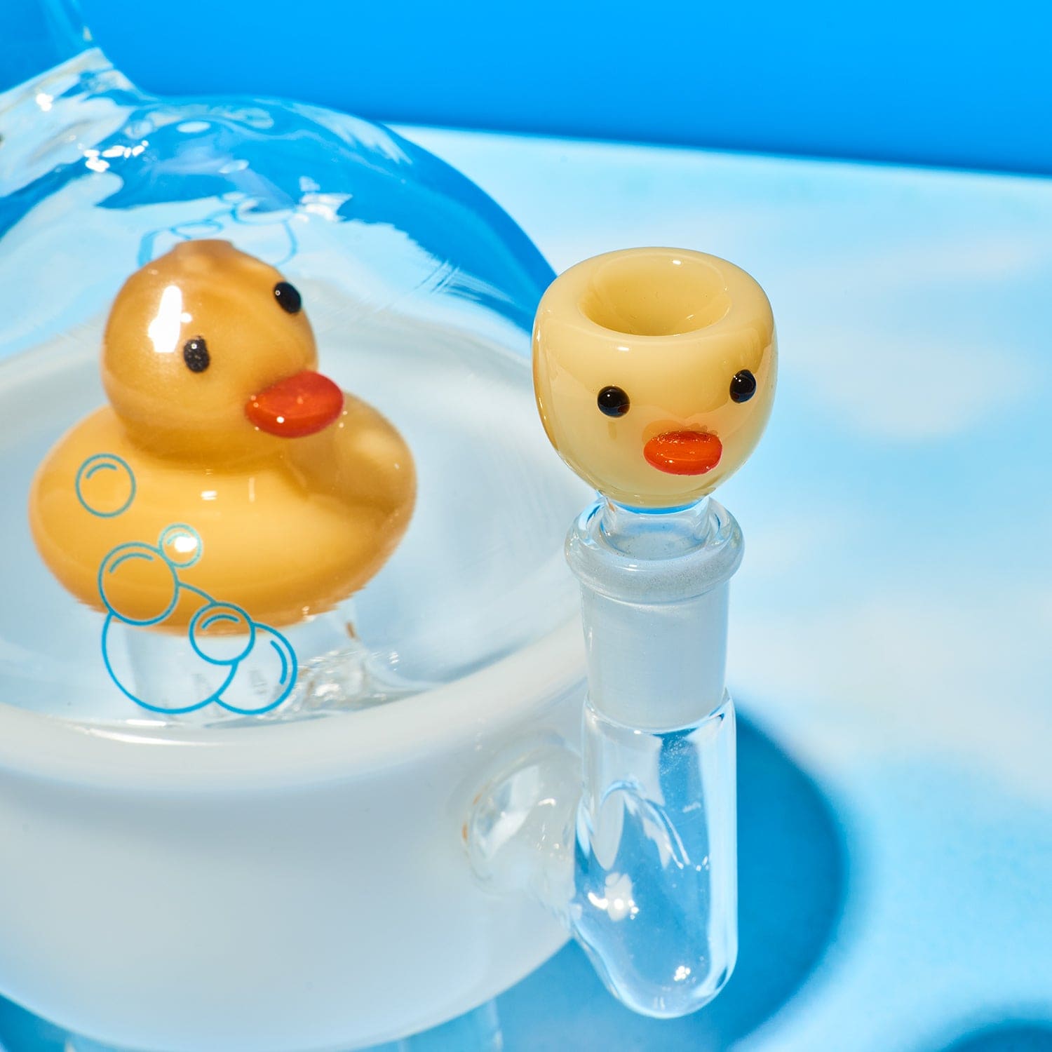 Ducky Bubbler Bong Aesthetic Bong - Smoke - Animal Novelty