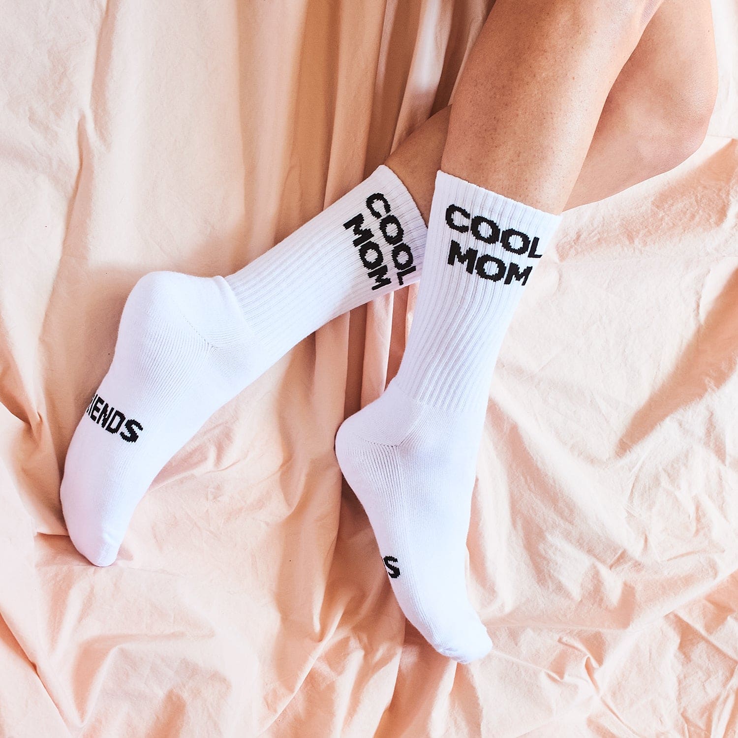 Friends Nyc Cool Mom Socks - Unisex Cool Mom - Cute Socks