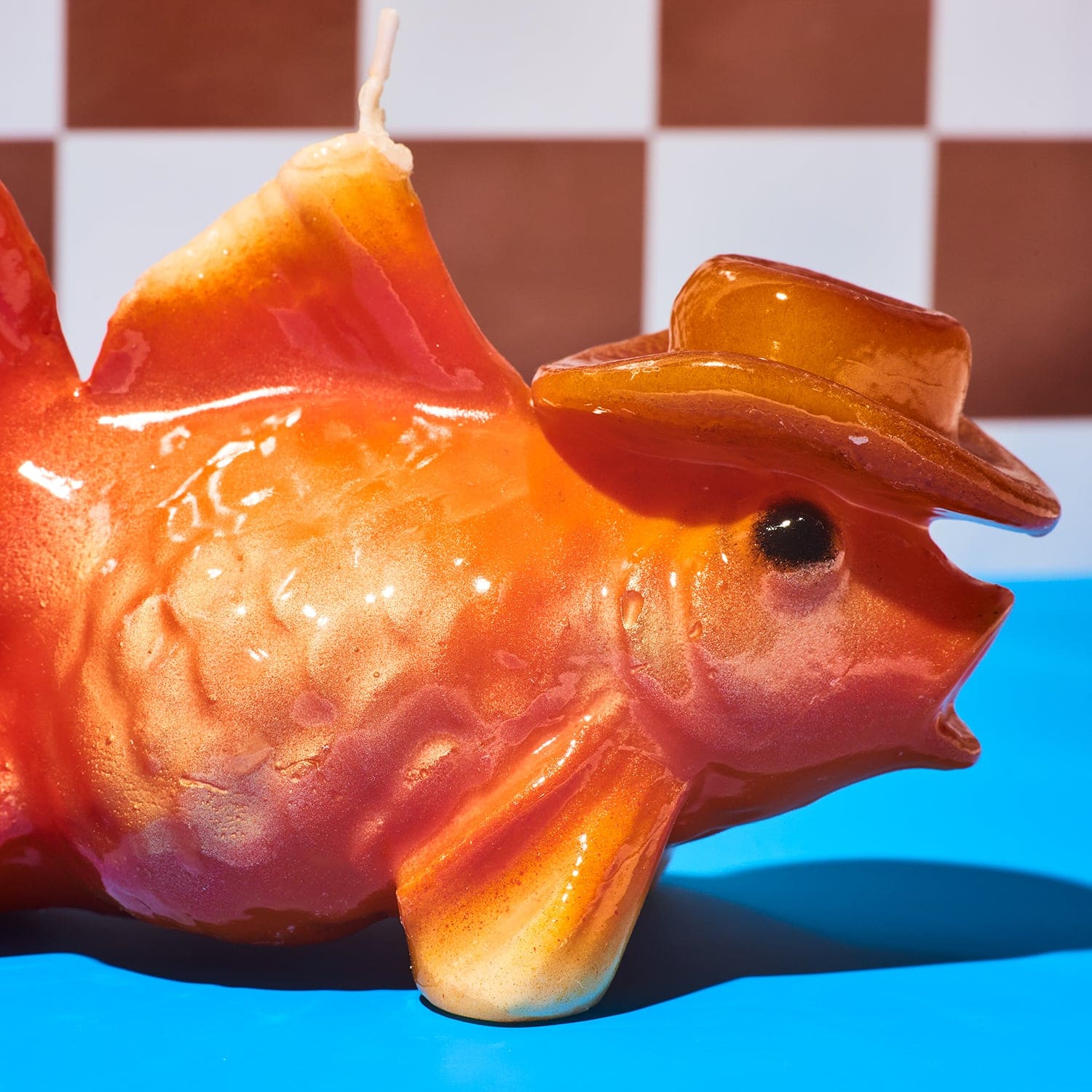 Friends Nyc Goldfish Cowboy Hat Candle Candle - Exclusive