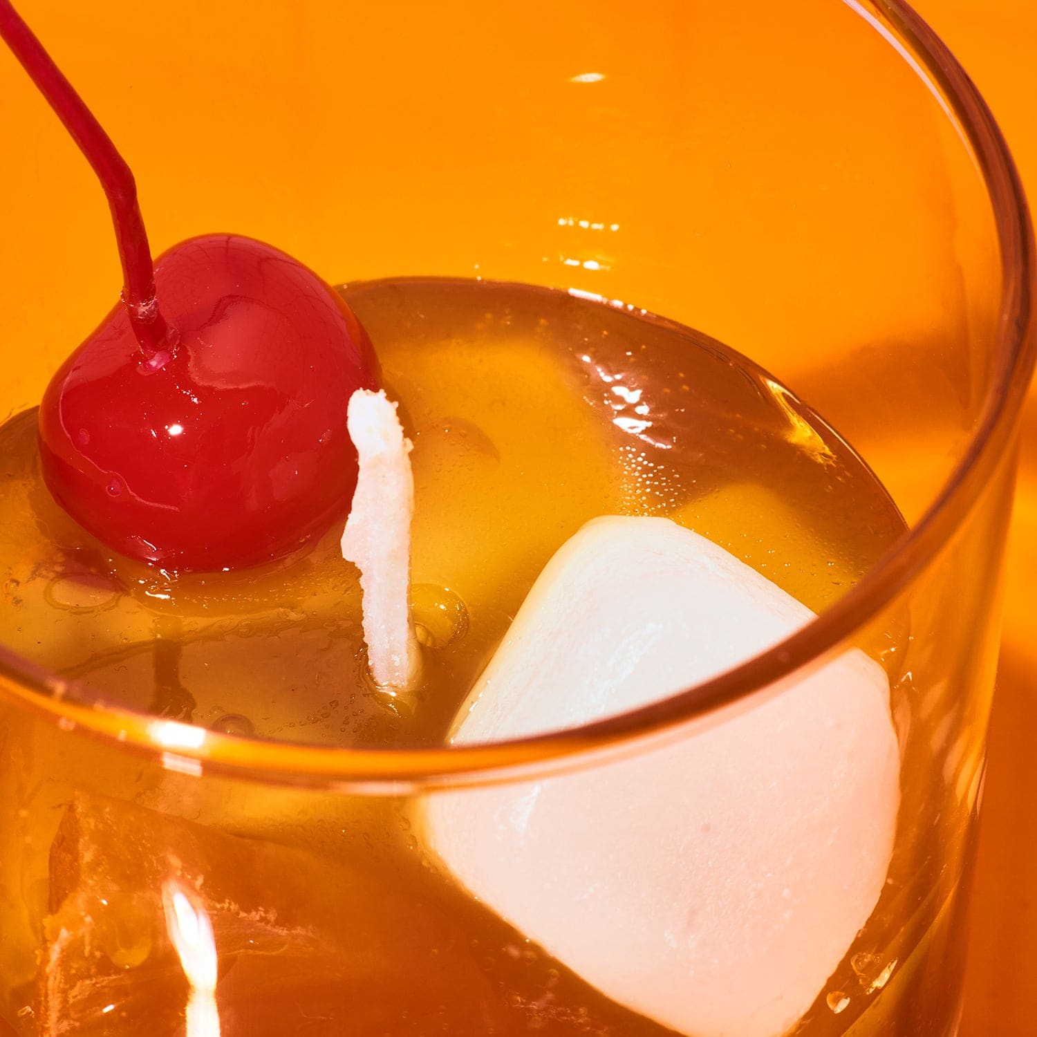 Friends Nyc Old Fashioned Cocktail Candle Exclusive Candle