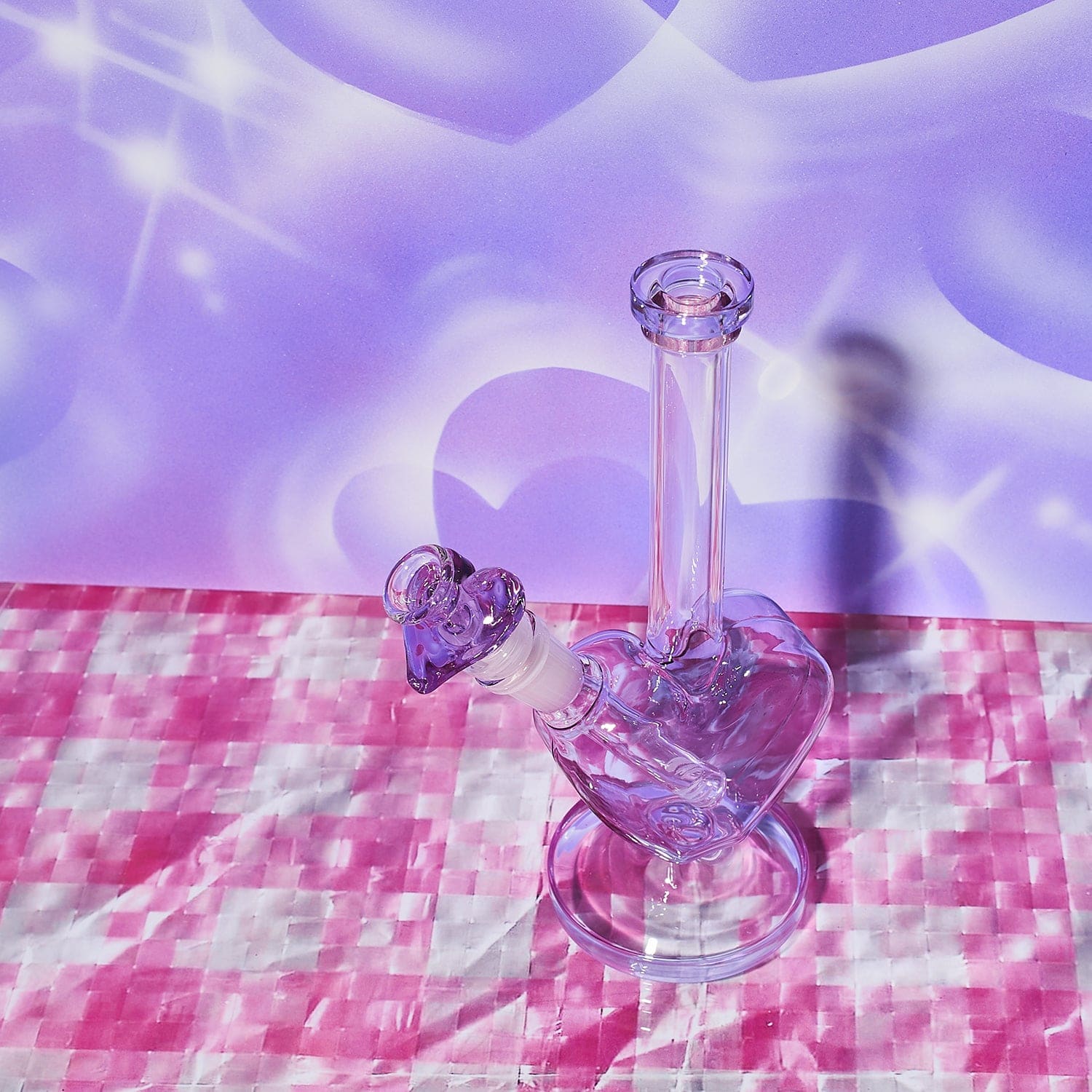 Glass Heart Bong Aesthetic - Barbiecore Cannastyle Exclusive