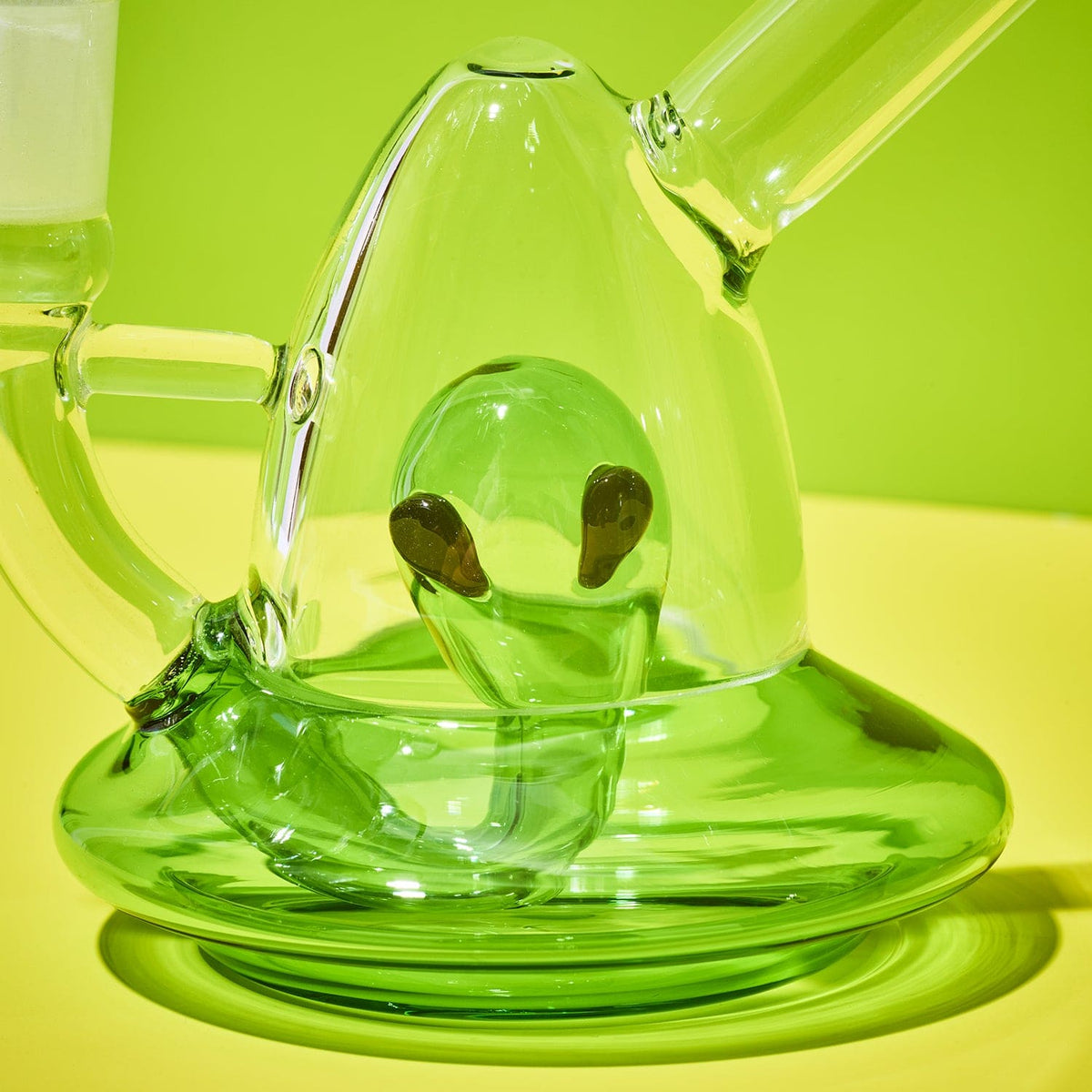 Green Ufo Bubbler Glass Pipe 4.7’’ Pwb155g Hand Pipe Smoke