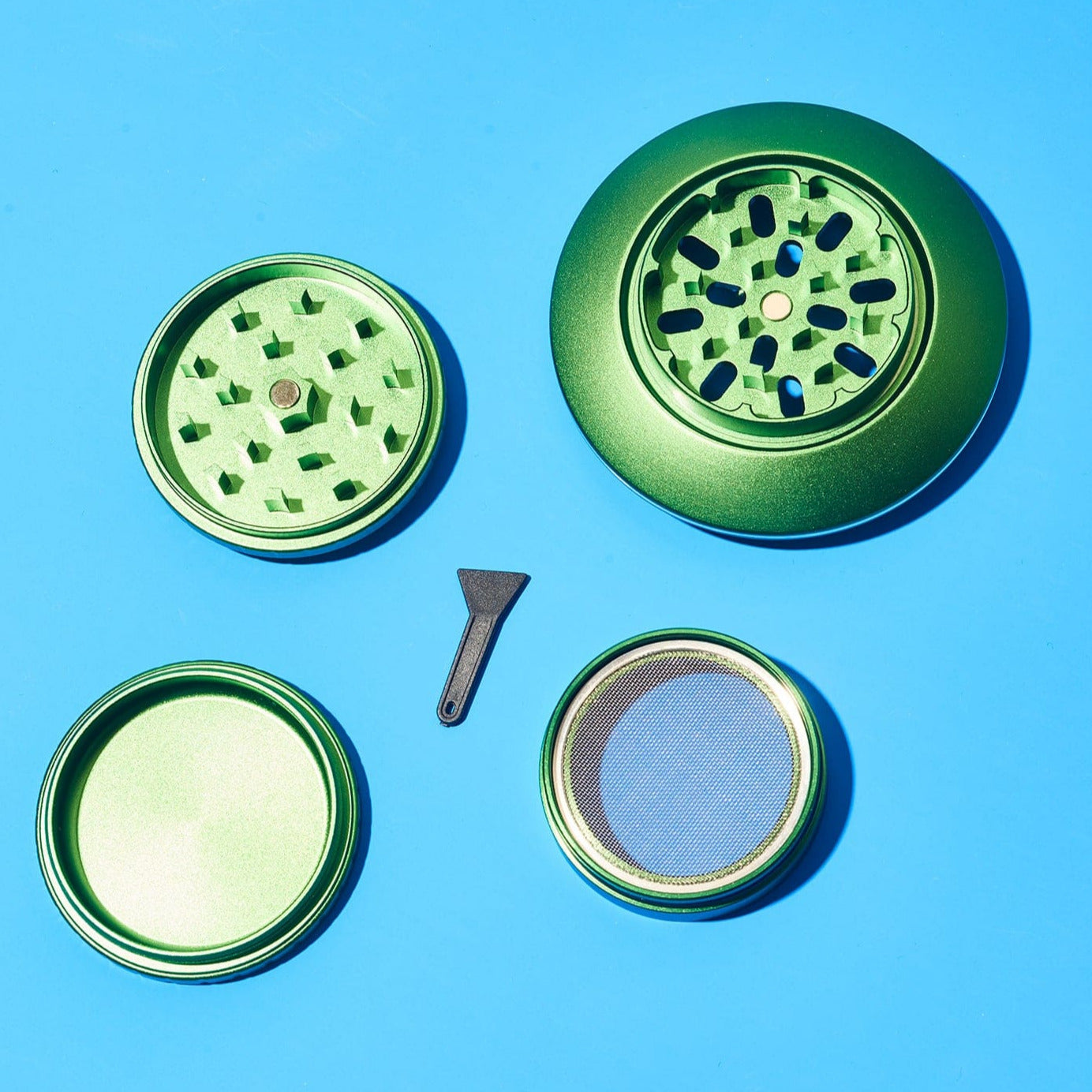 Green Ufo Grinder Cute Grinder - Ekptracking - Smoke