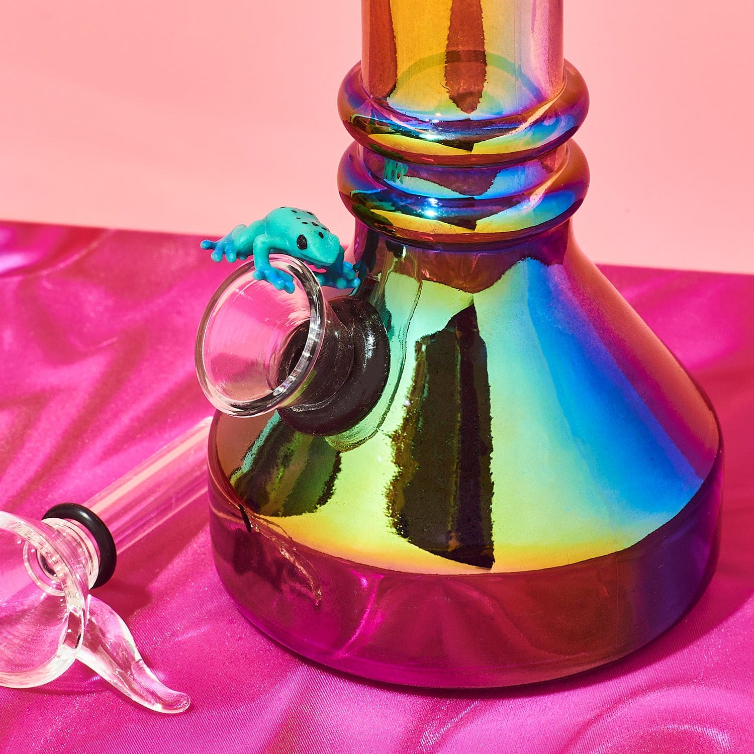 Iridescent Mini Bong Aesthetic Bong - Cute Girly Smoke Shop