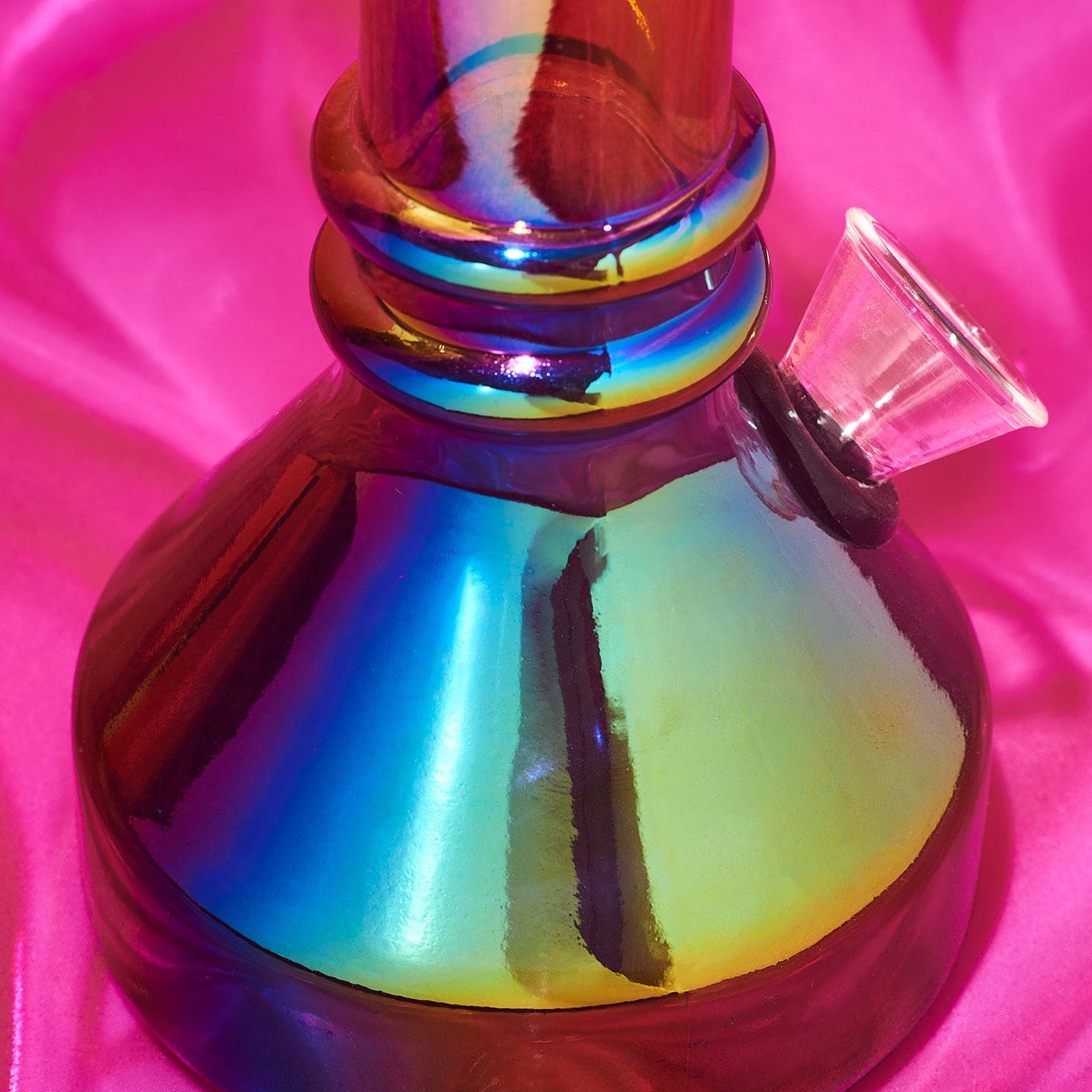 Iridescent Mini Bong Aesthetic Bong - Cute Girly Smoke Shop