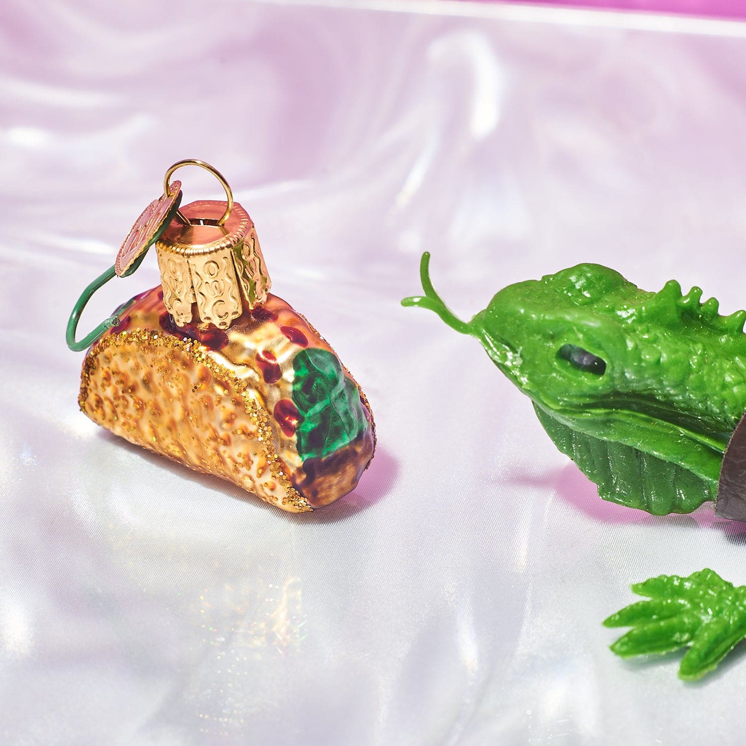 Mini Ornament Owc Taco 0623 - Groupbycolor - Ornament23 -