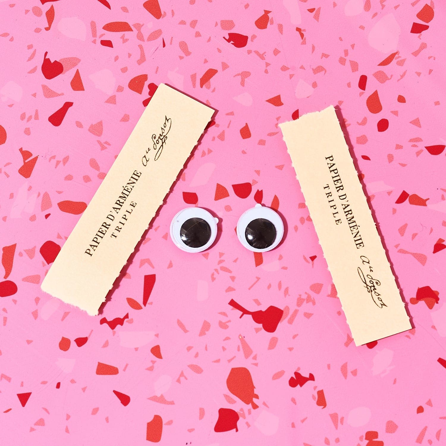 Papier D’arménie Incense Papers French Incense Papers - Hand
