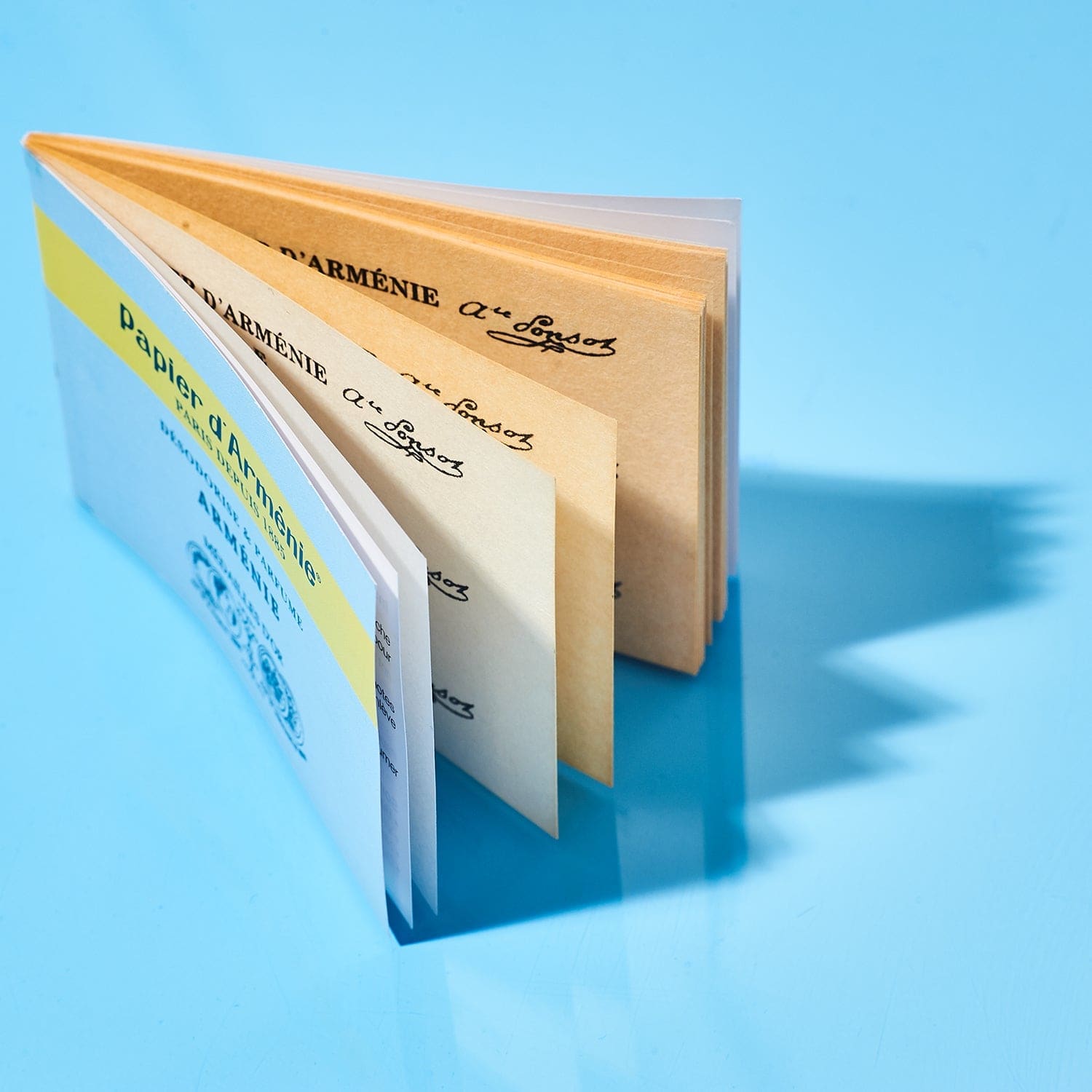 Papier D’arménie Incense Papers French Incense Papers - Hand
