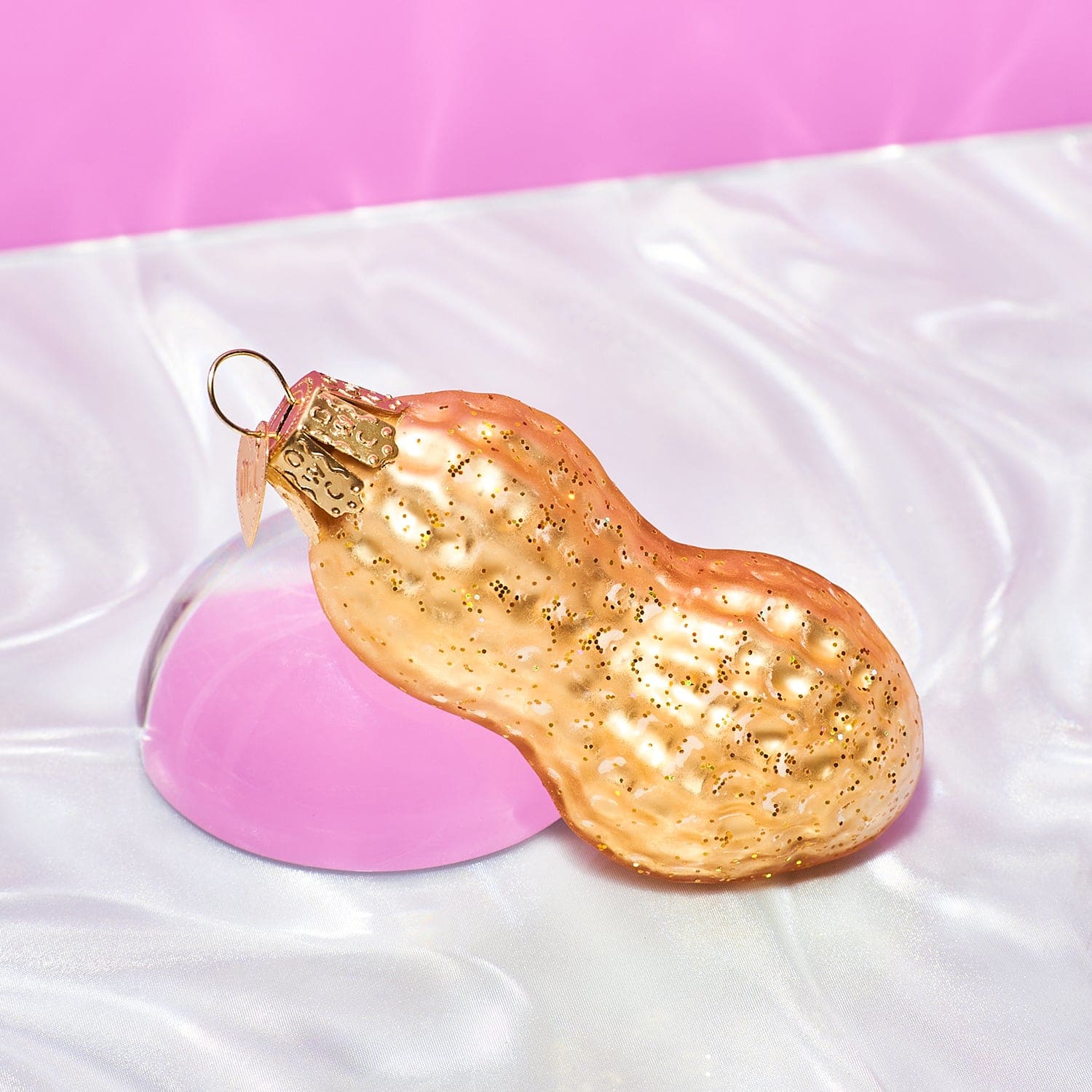 Peanut Ornament 28012 0623 - Ornament23 - Ornamentpull23 -