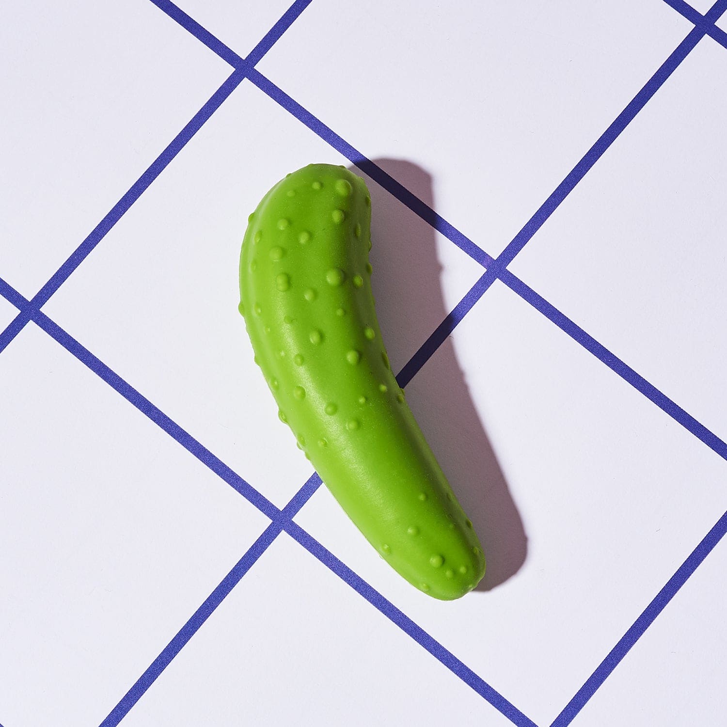Pickle Bottle Stopper 5272774 0922 - Grabngo2022 - Q322 -