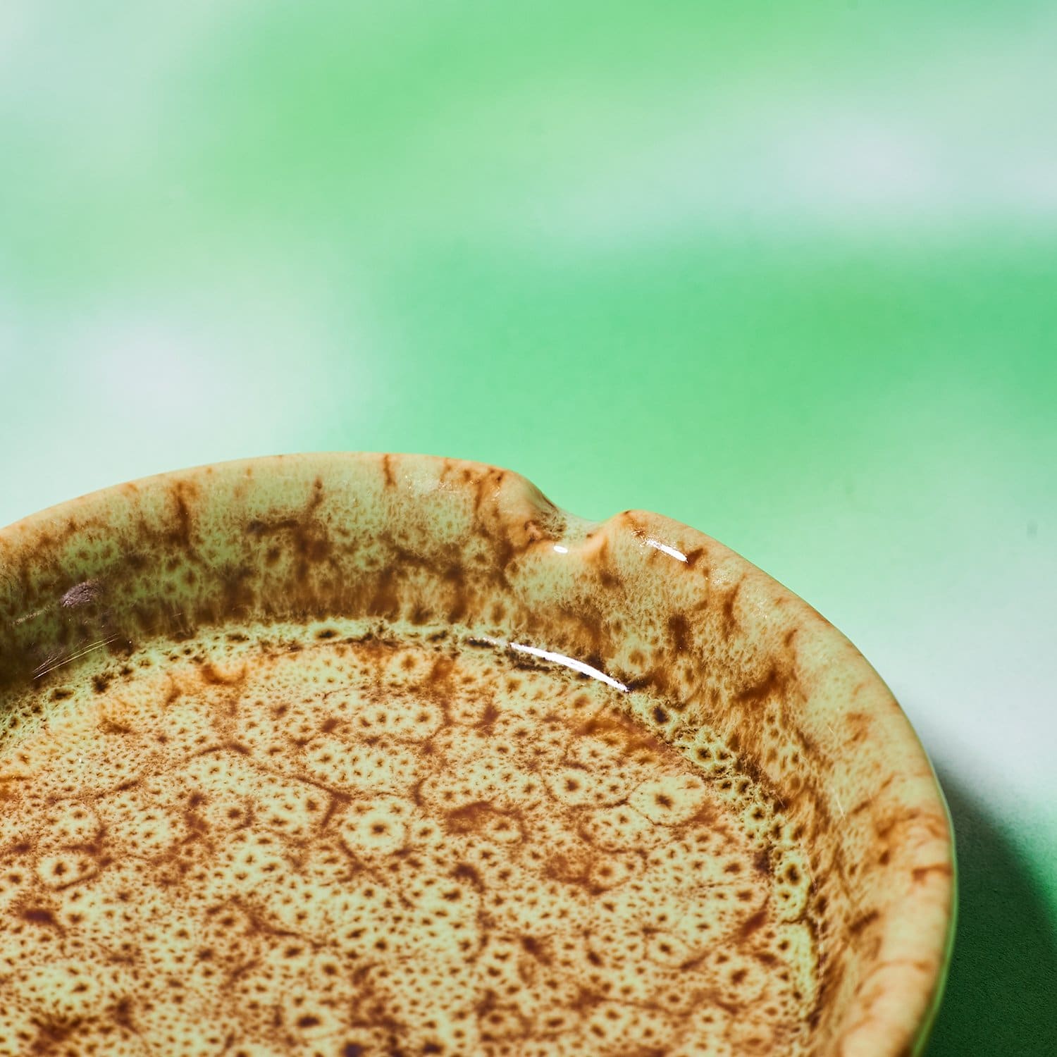 Round Porcelain Ashtray Ashtray - Home - Smoke - Accessories