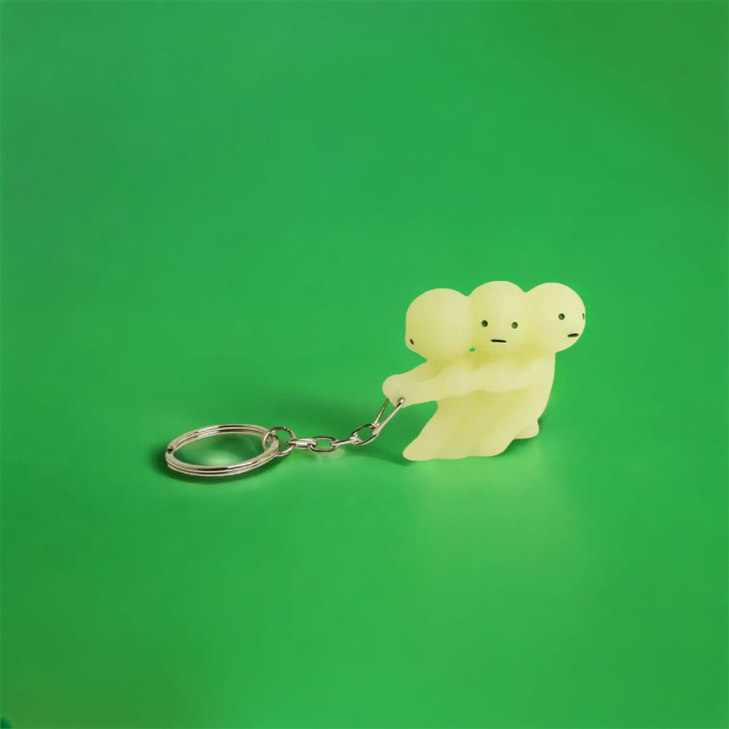 Smiski Keychain - Pulling Glow In The Dark Accessory -