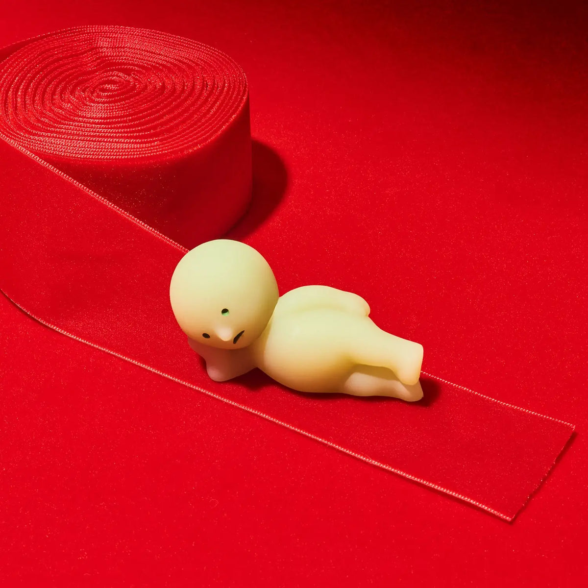 Smiski Mini Figurine - Series 1 Blind Box - Original Glow