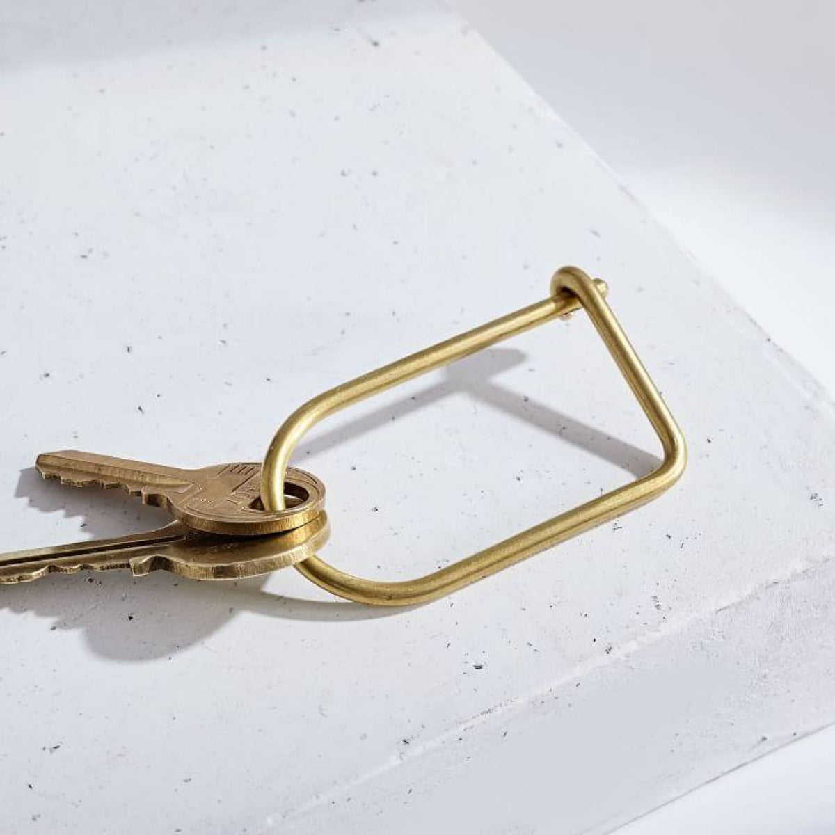 Wilson Keyring Black - Brass - Carbon - Gift - for him