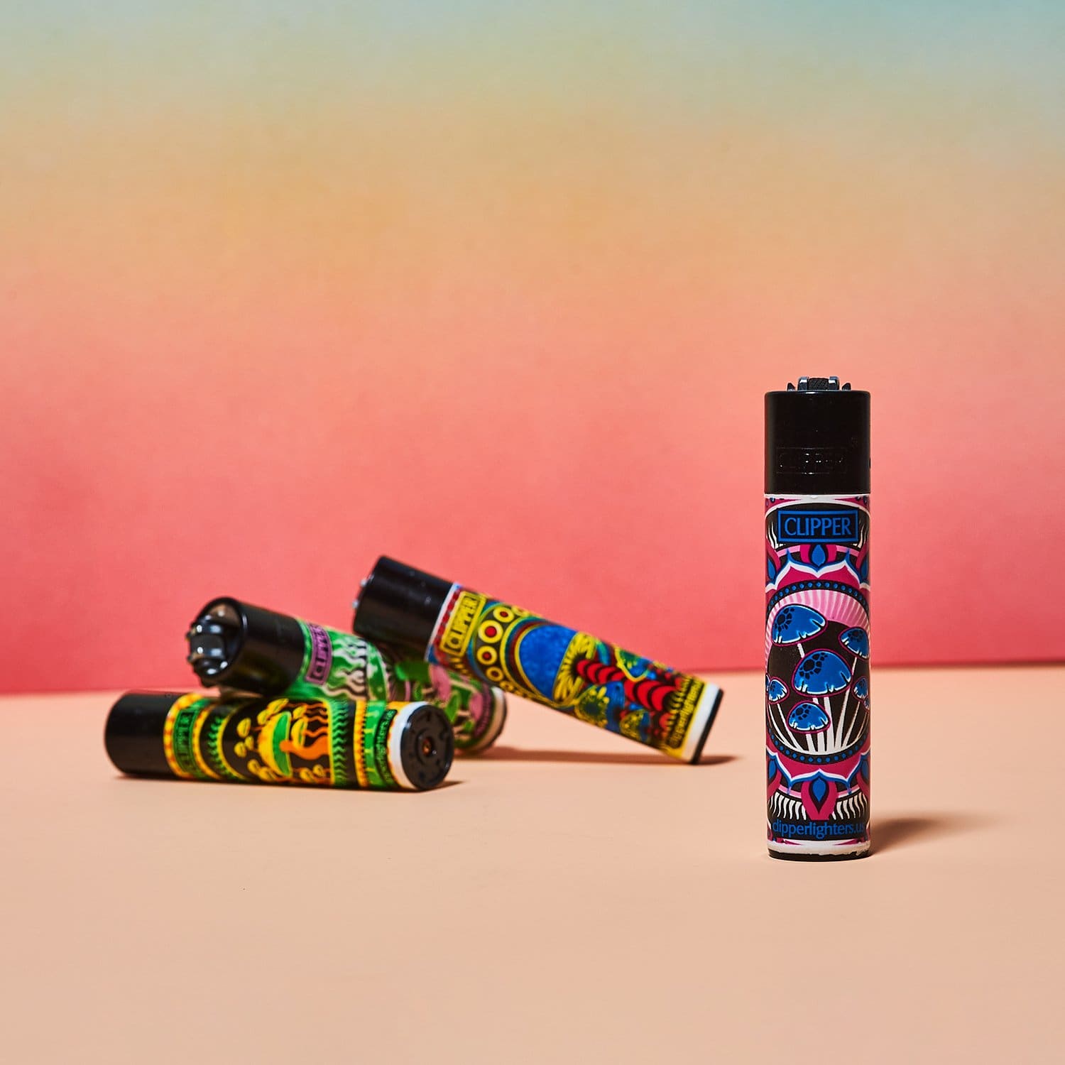 Clipper Lighters - Psychedelic Mushroom Beachday - Clipper
