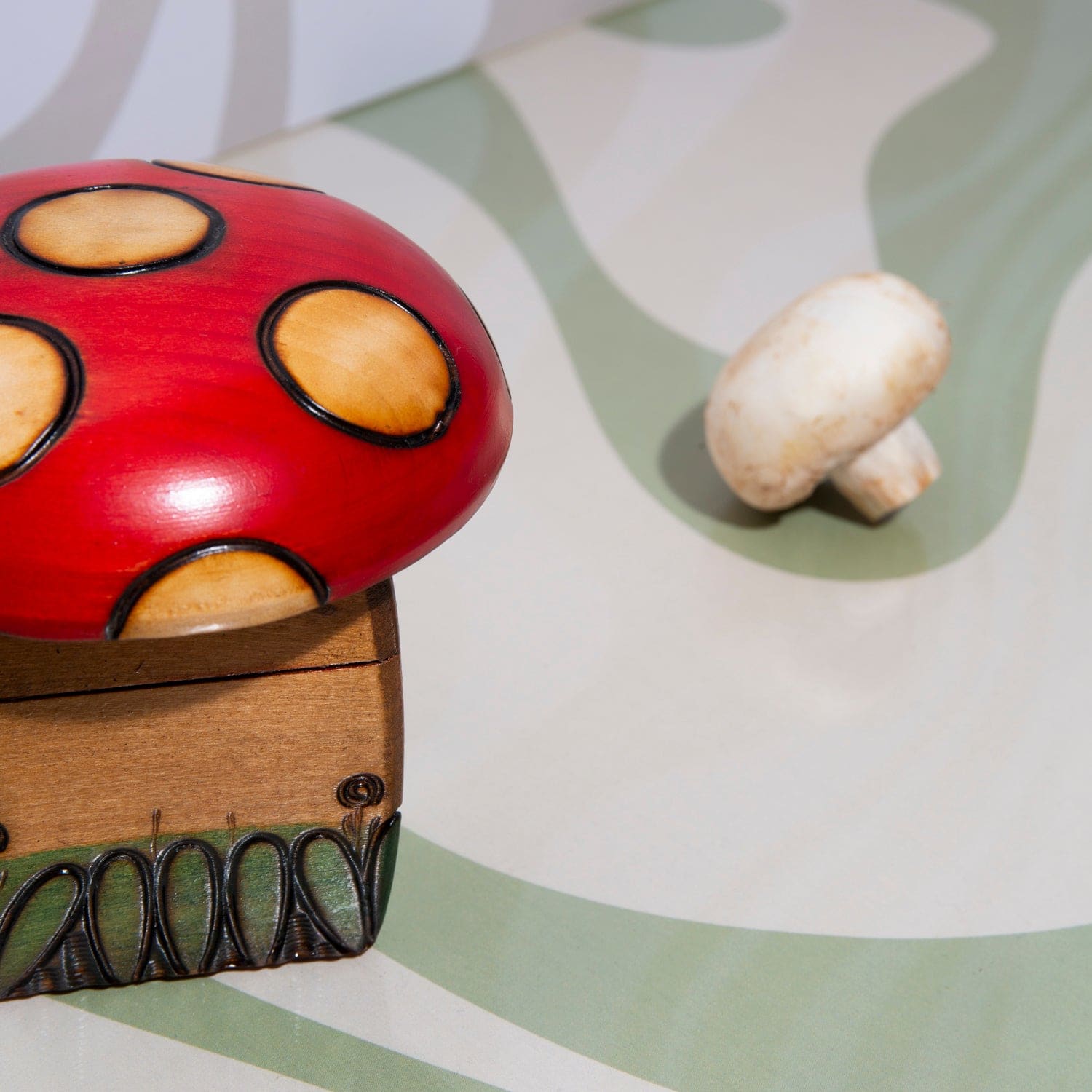 Handmade Mushroom Box 7282 Box - Mushroom - Shroompower