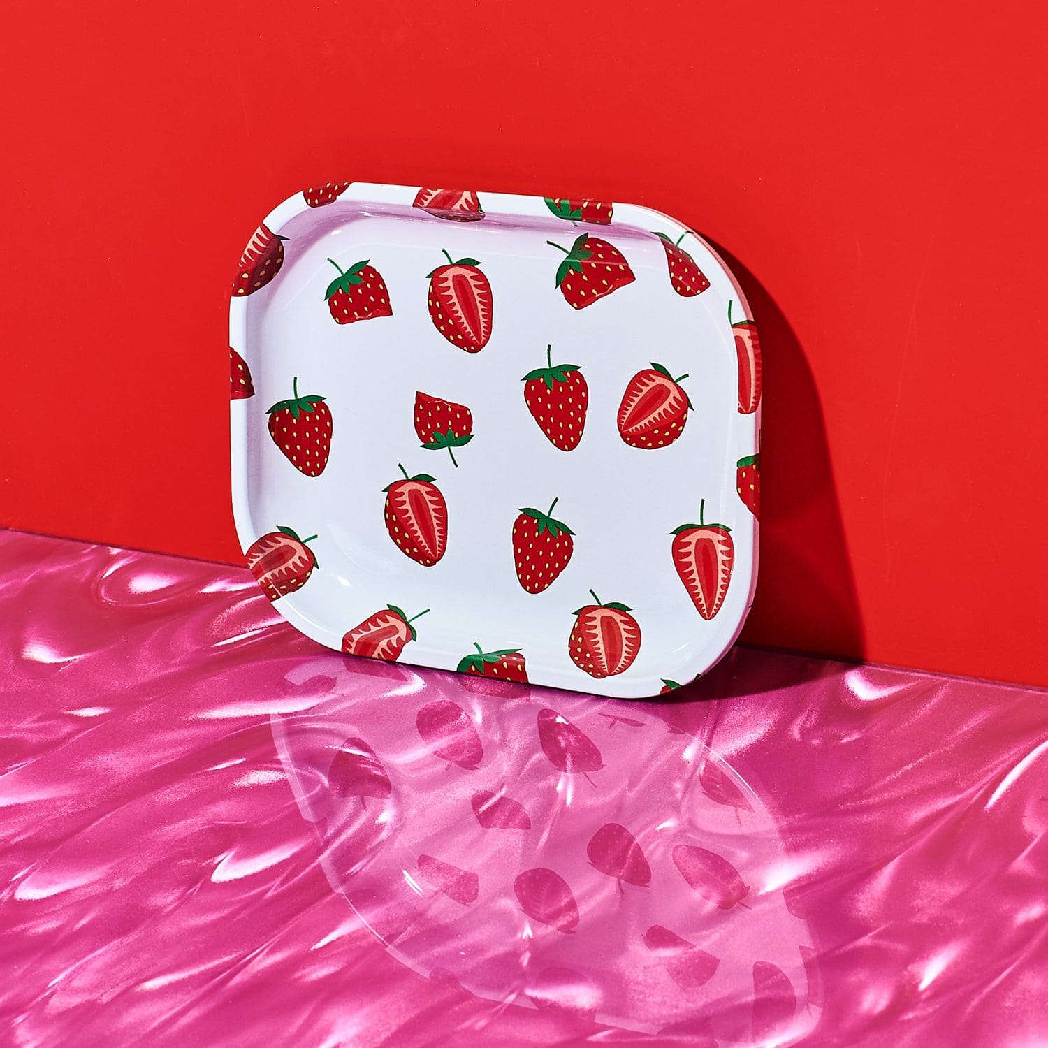 Mini Strawberry Rolling Tray 420smoke