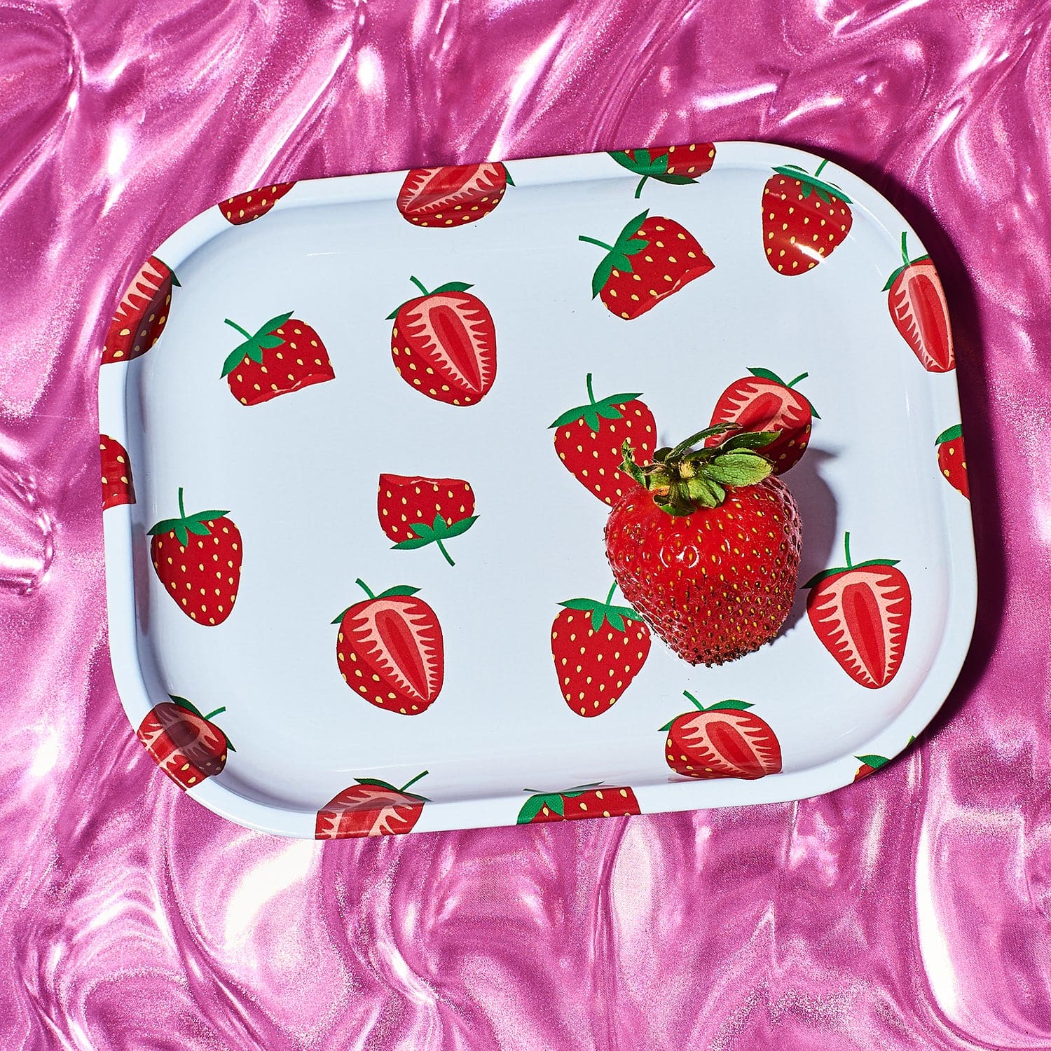 Mini Strawberry Rolling Tray 420smoke