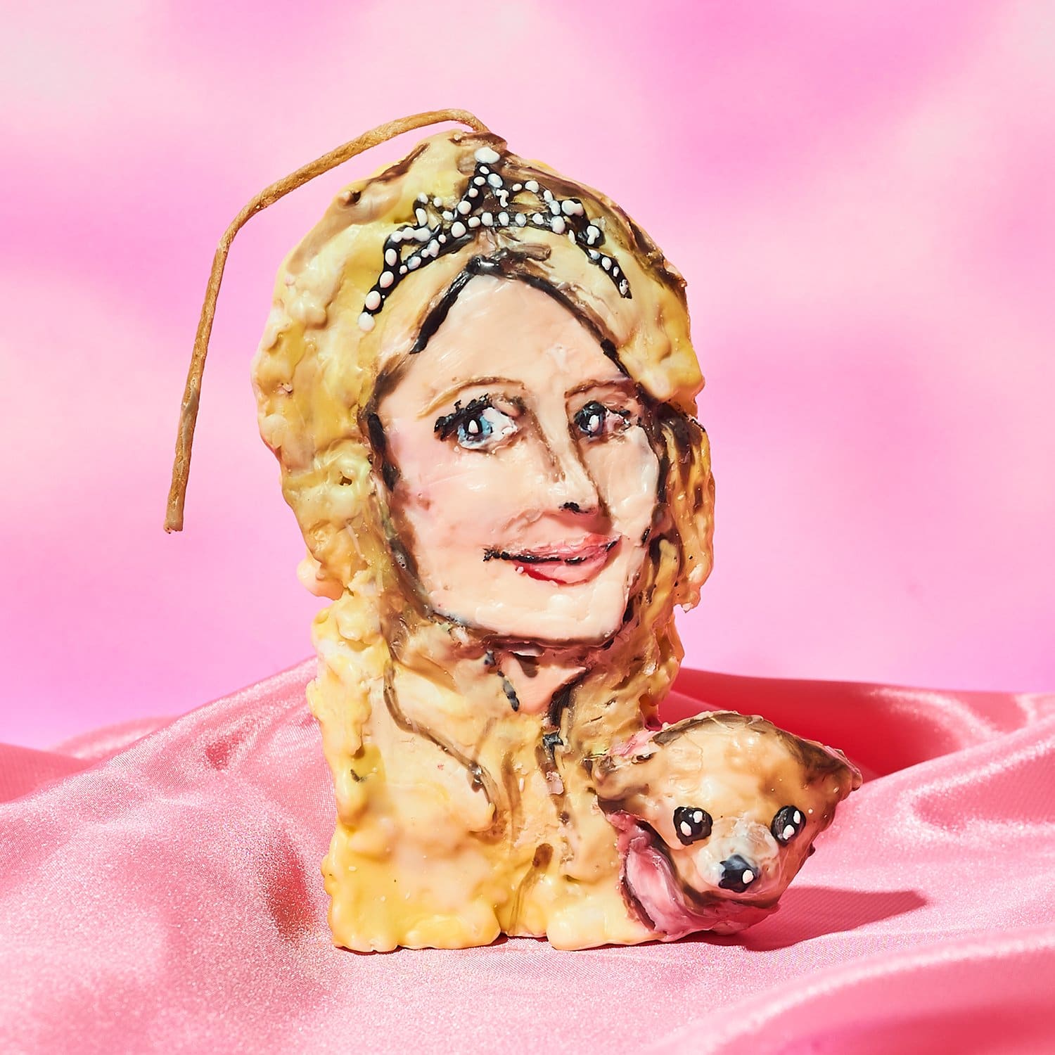 Paris Hilton Candle Janiekorn