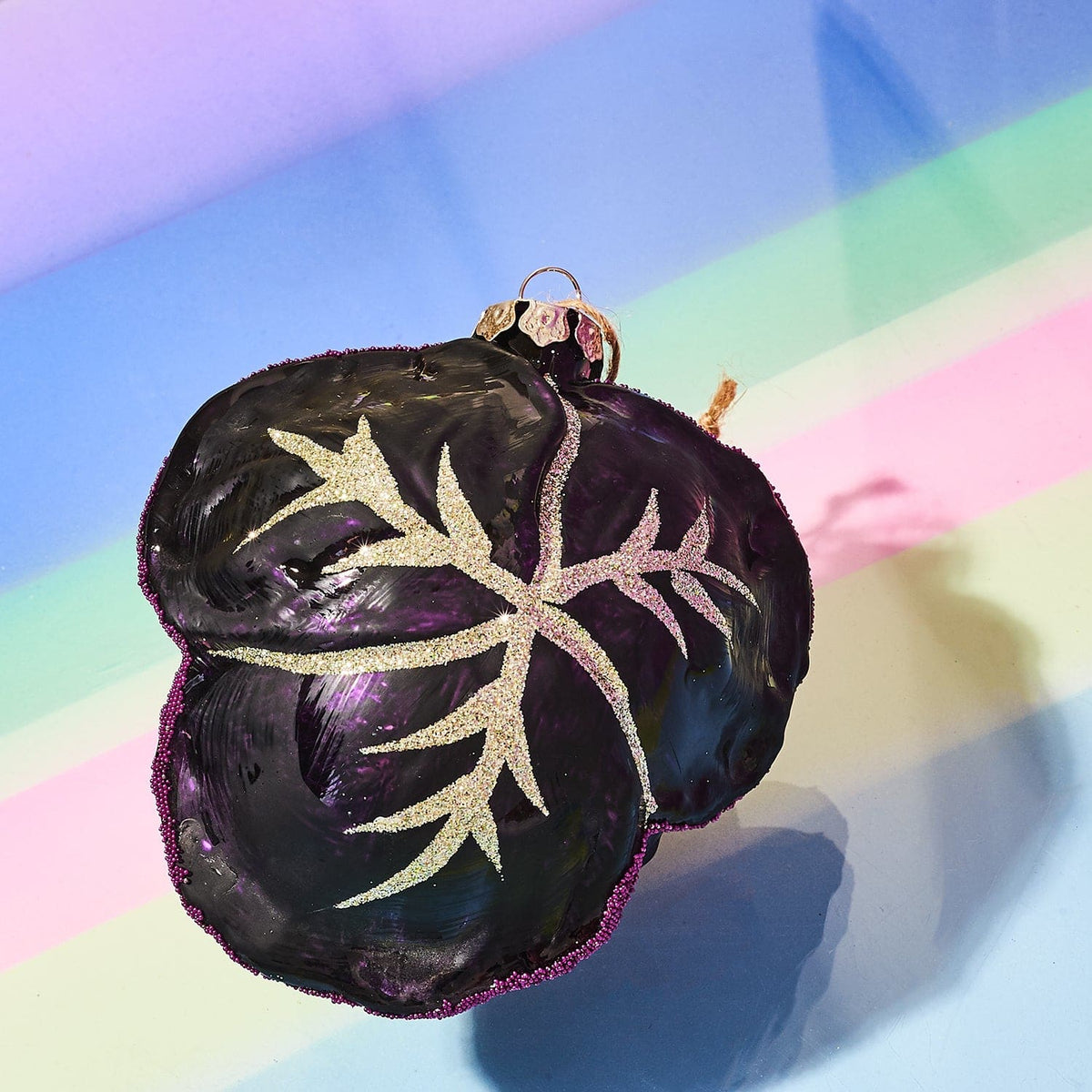 Purple Cabbage Ornament Go6687p 0722 - Holiday22 -