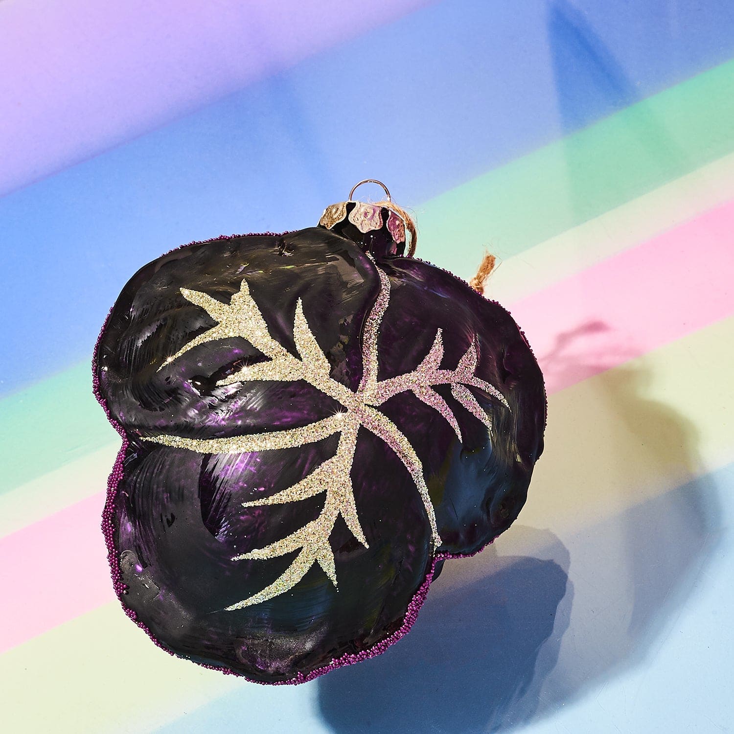 Purple Cabbage Ornament Go6687p 0722 - Holiday22 -