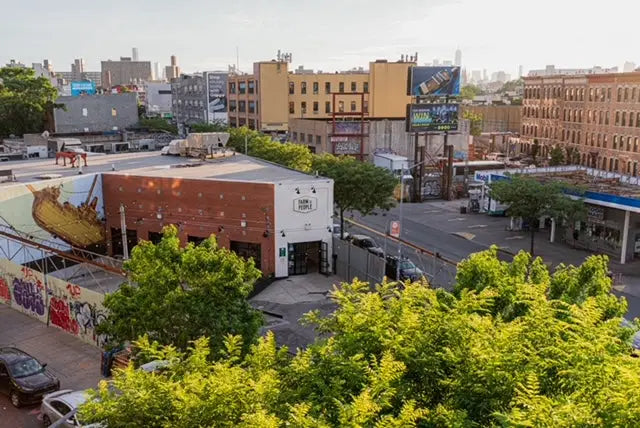 Friends NYC x Farm to People Kitchen & Bar Neighborhood Partnership Alert!