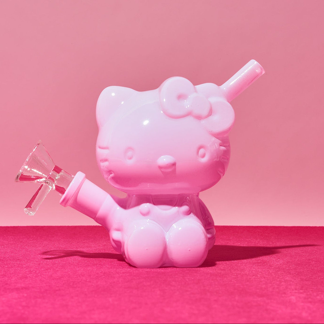 Hello Kitty Pink Bong