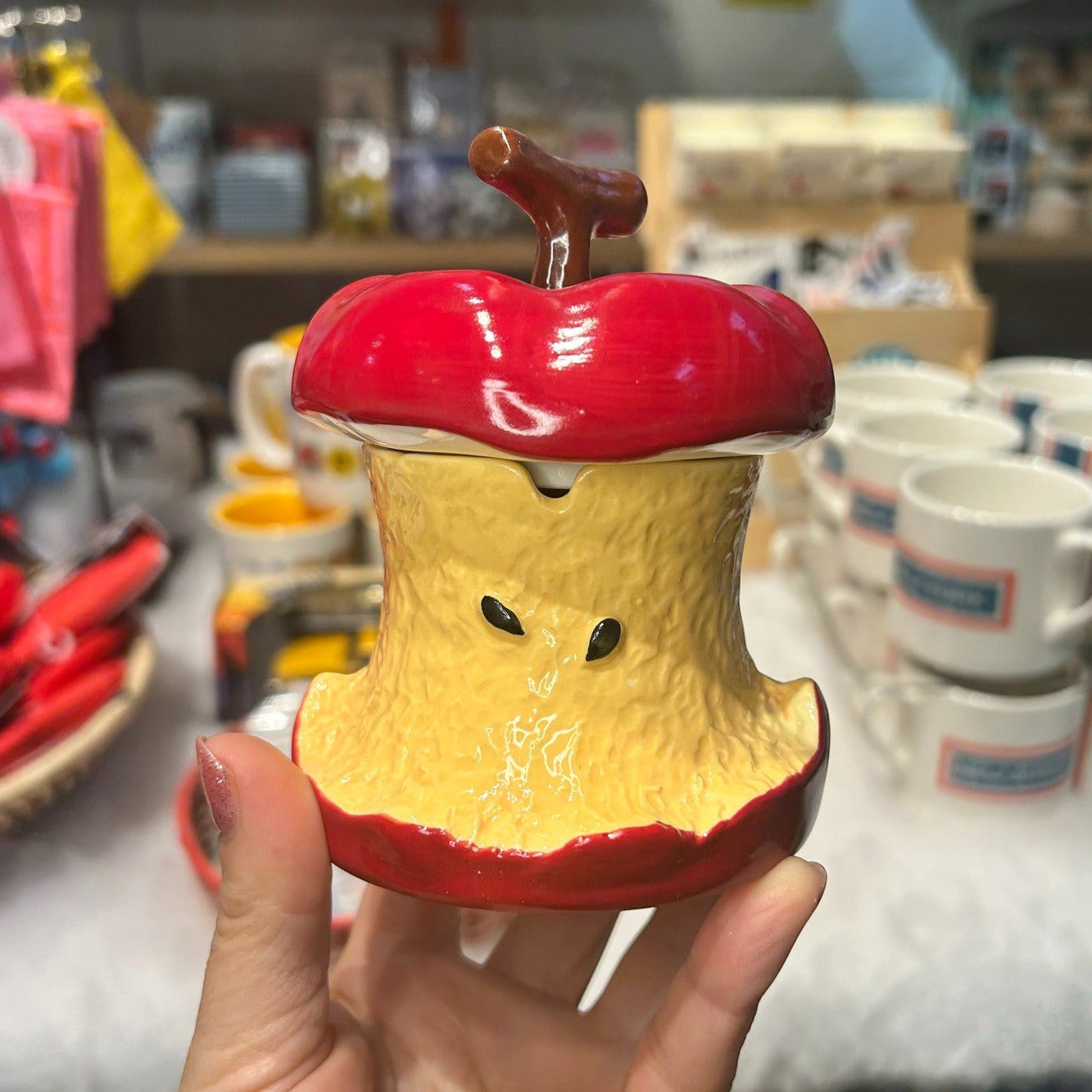 Apple Core Ashtray - Red | Ceramic Smoke Accessories