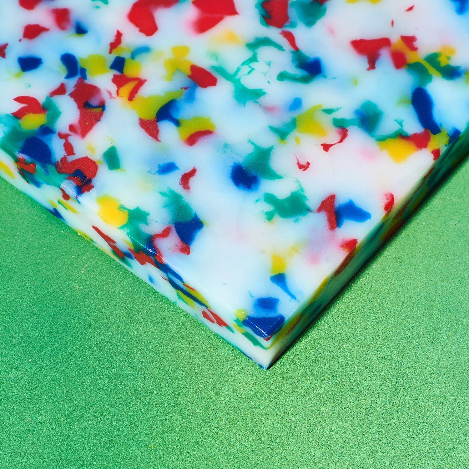Small Cutting Board with Handle 0621 Multi Confetti 0822 - 