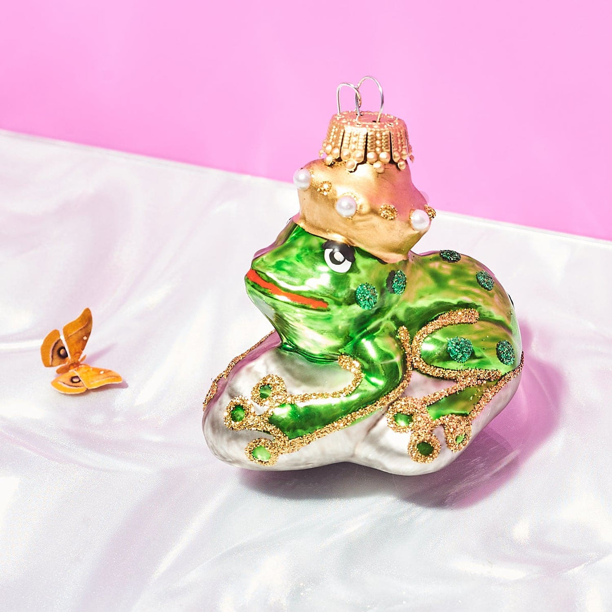 Enchanted Frog Ornament 0623 - Ornament23 - Ornamentpull23 -