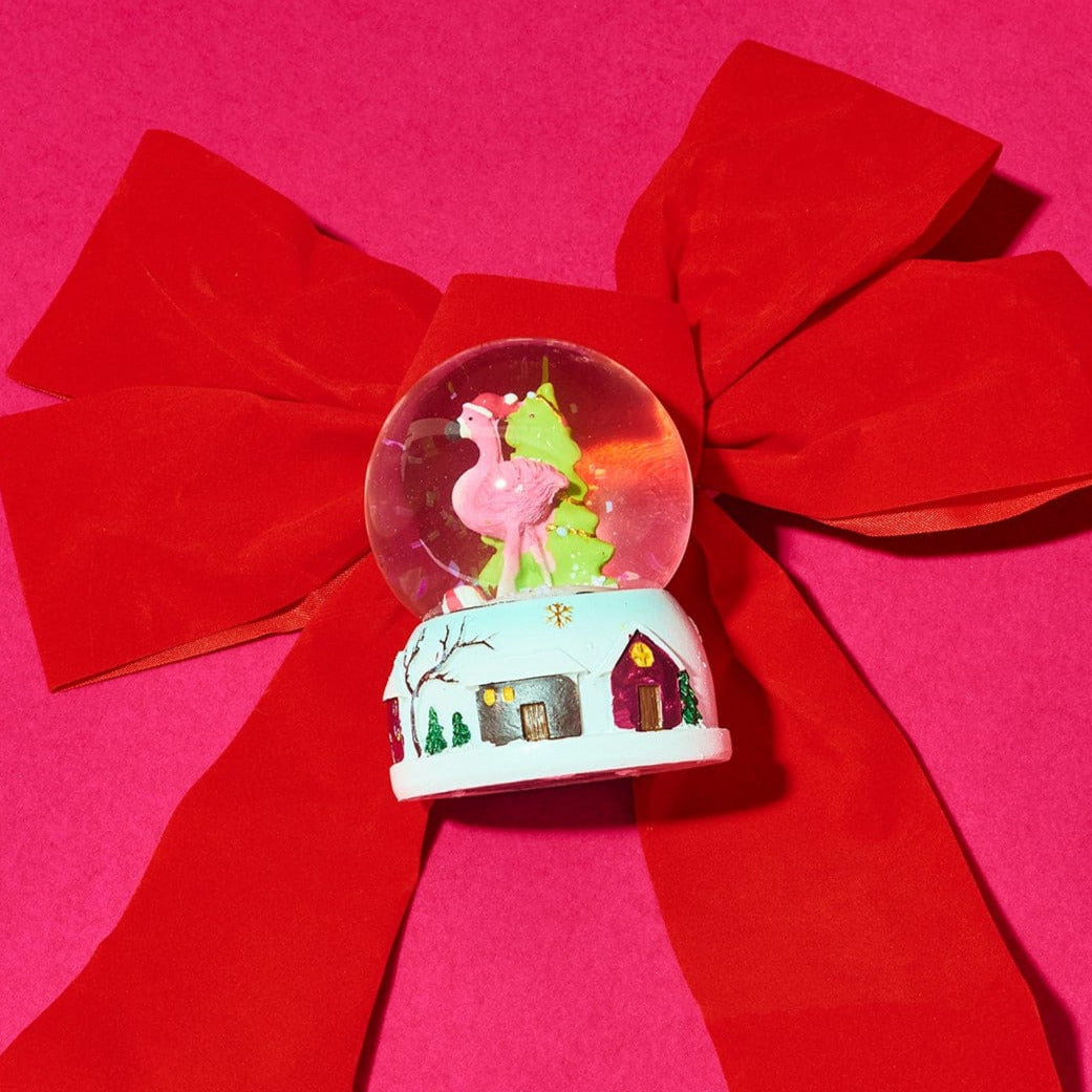 Flamingo Snow Globe Onsite25 - Xdiscountable - Xmas25