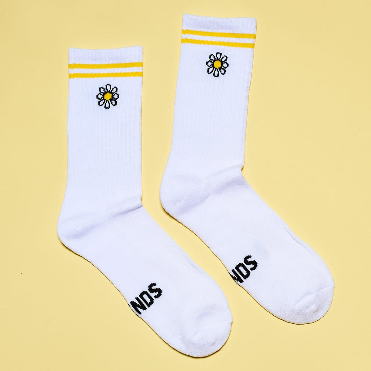 Friends Daisy Socks Athletic Socks - Tube - Daisy - Flower -