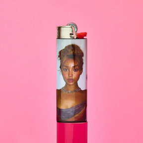 Friends Nyc Pop Star Lighter - Pinkpantheress | Brooklyn Ny