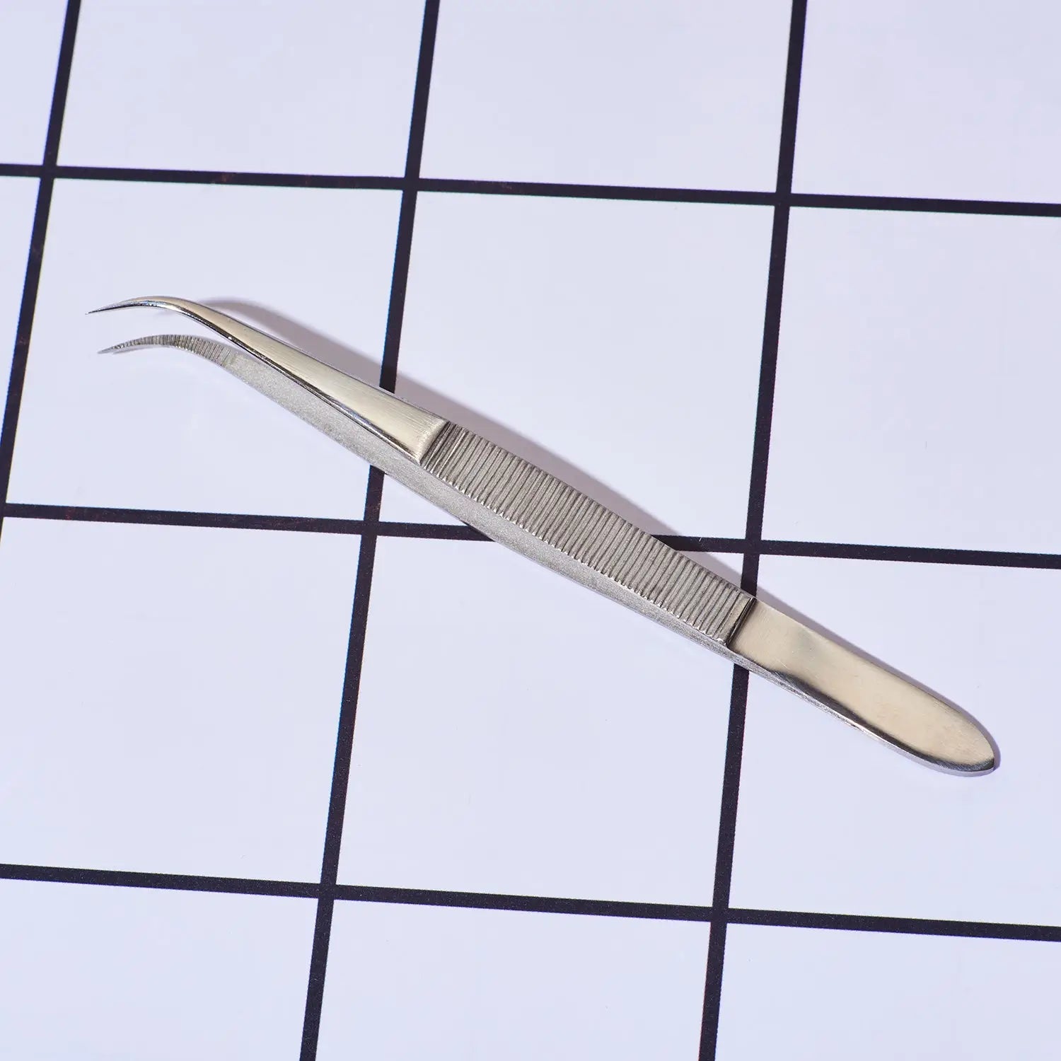 Hobby Tweezer 4 1/2’’ Curved Tweezers 4.5’’ | Friends Nyc