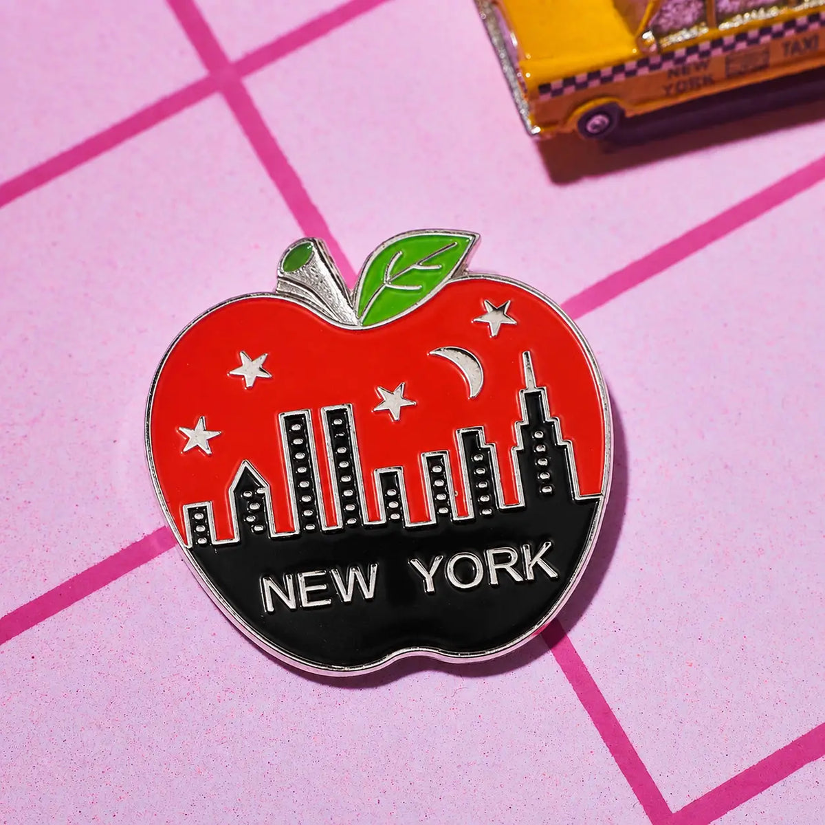 Nyc Apple Magnet | New York City Souvenir