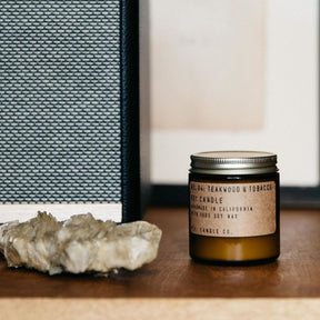 teakwood and tobacco pf candle