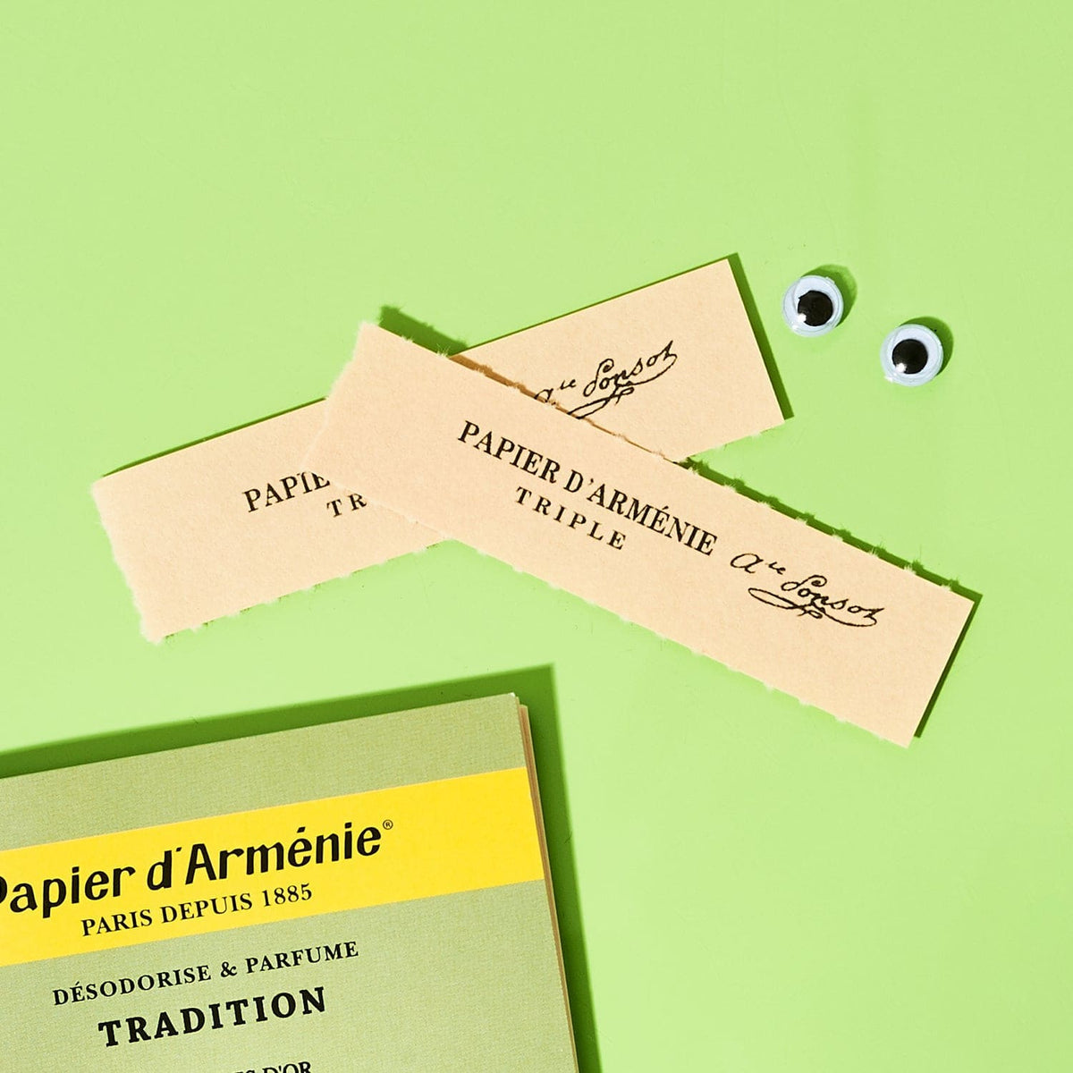 Papier D’arménie Incense Papers French Incense Papers - Hand