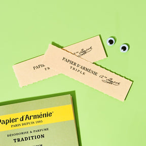 Papier D’arménie Incense Papers French Incense Papers - Hand