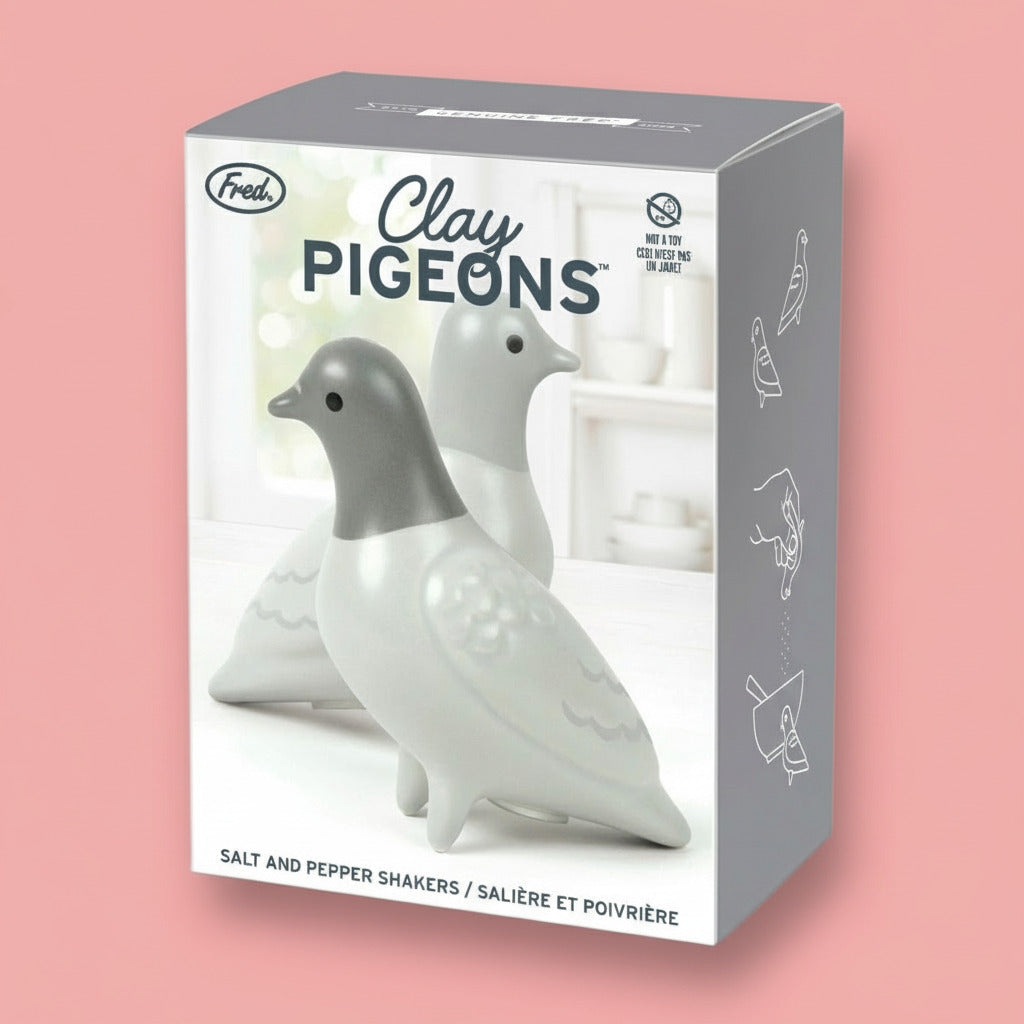 Pigeon Salt and Pepper Shakers i <3 Nyc Gifts - Kitchen