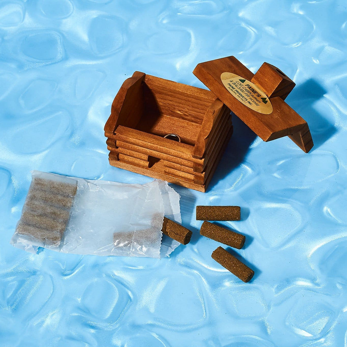 Small Log Cabin Incense and Burner - Balsam Fir Balsam - 