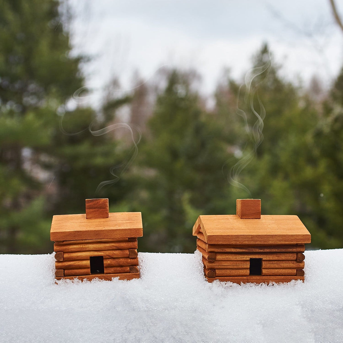 Small Log Cabin Incense and Burner - Balsam Fir Balsam - 