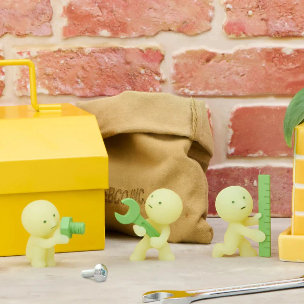 Smiski Mini Figure - Construction Series | Friends Nyc