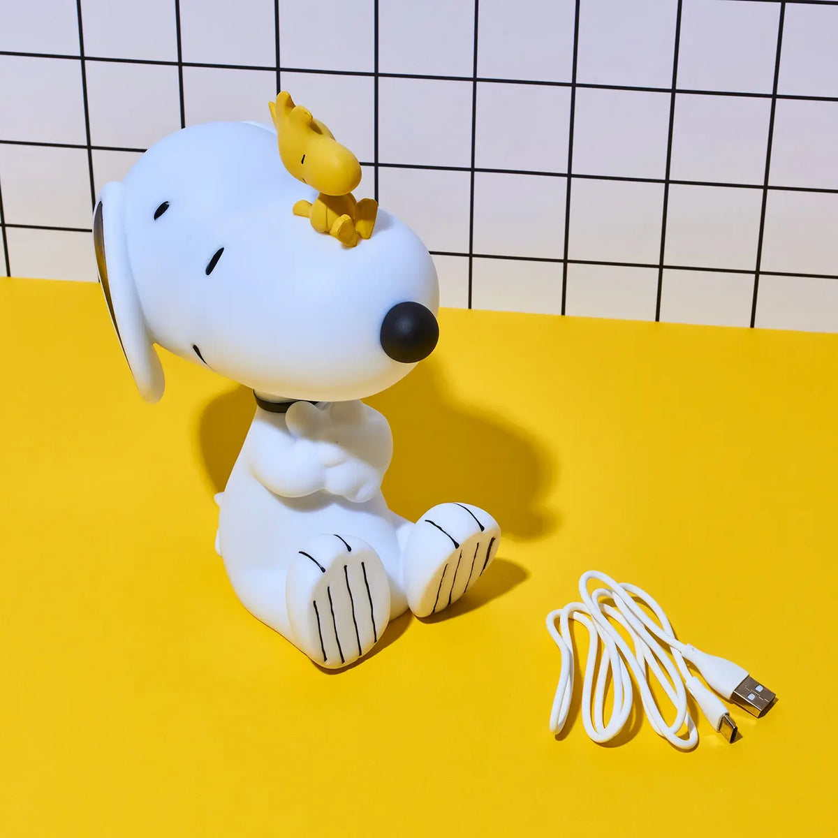 Snoopy and Woodstock Sitting Light Lamp & Night | Friends
